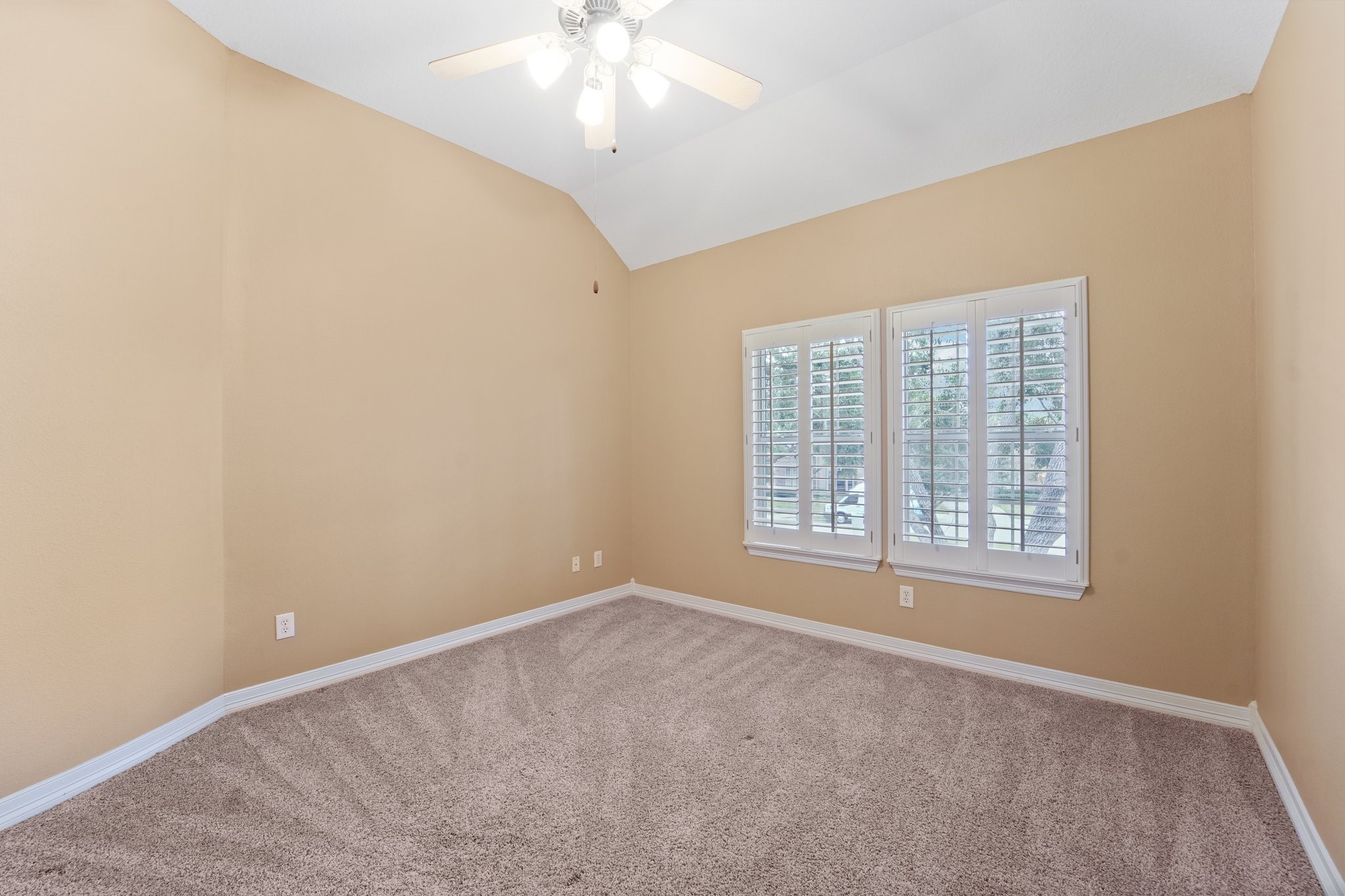 22006 Rustic Shores Lane Property Photo 41