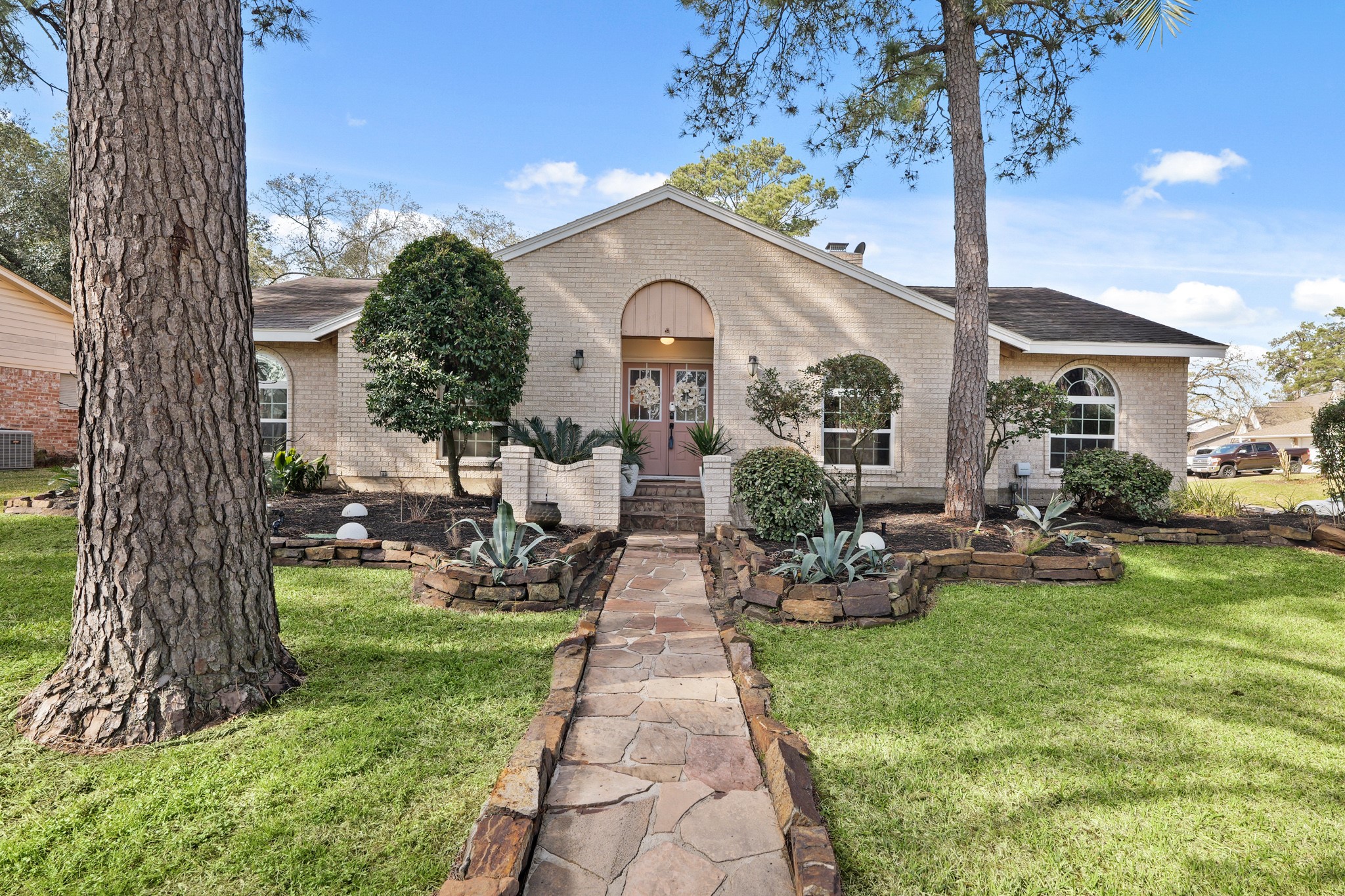 22211 Greenbrook Drive Property Photo