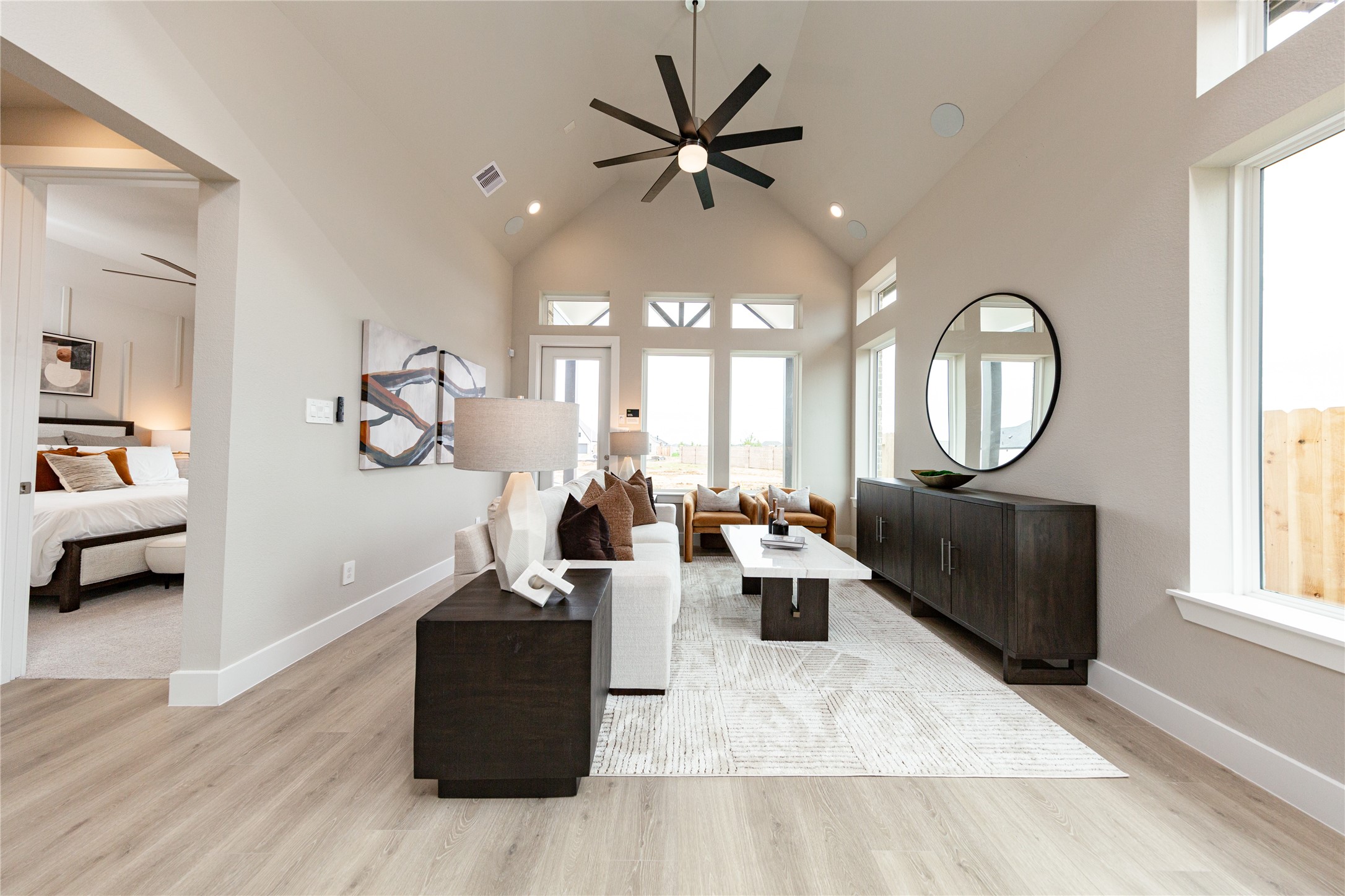 20518 Bronco Ridge Drive Property Photo 4