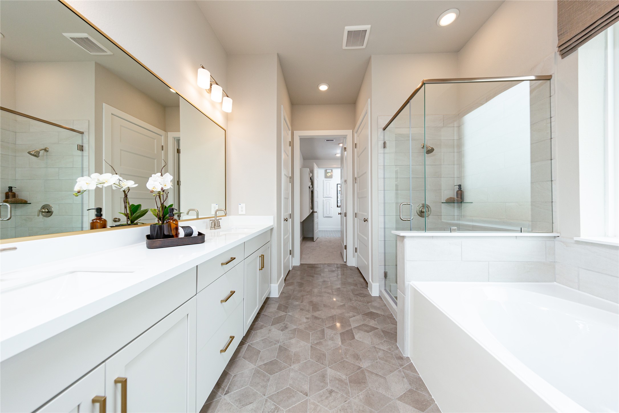 20518 Bronco Ridge Drive Property Photo 7