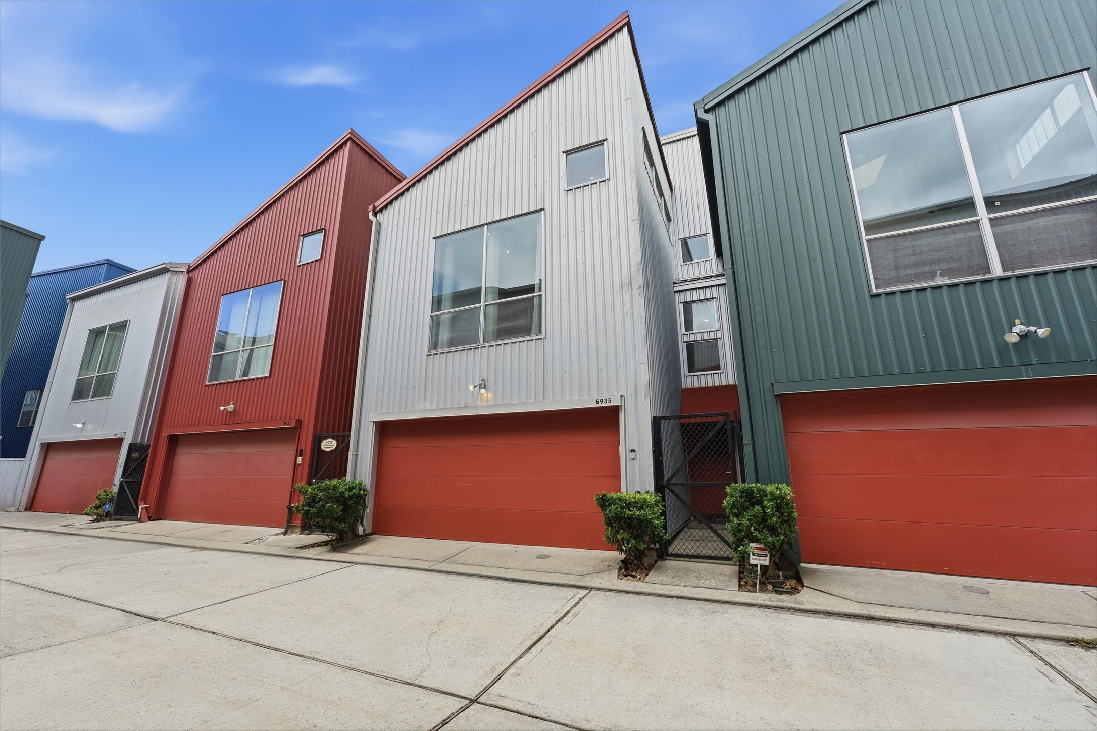 6935 Ardmore Street Property Photo 1