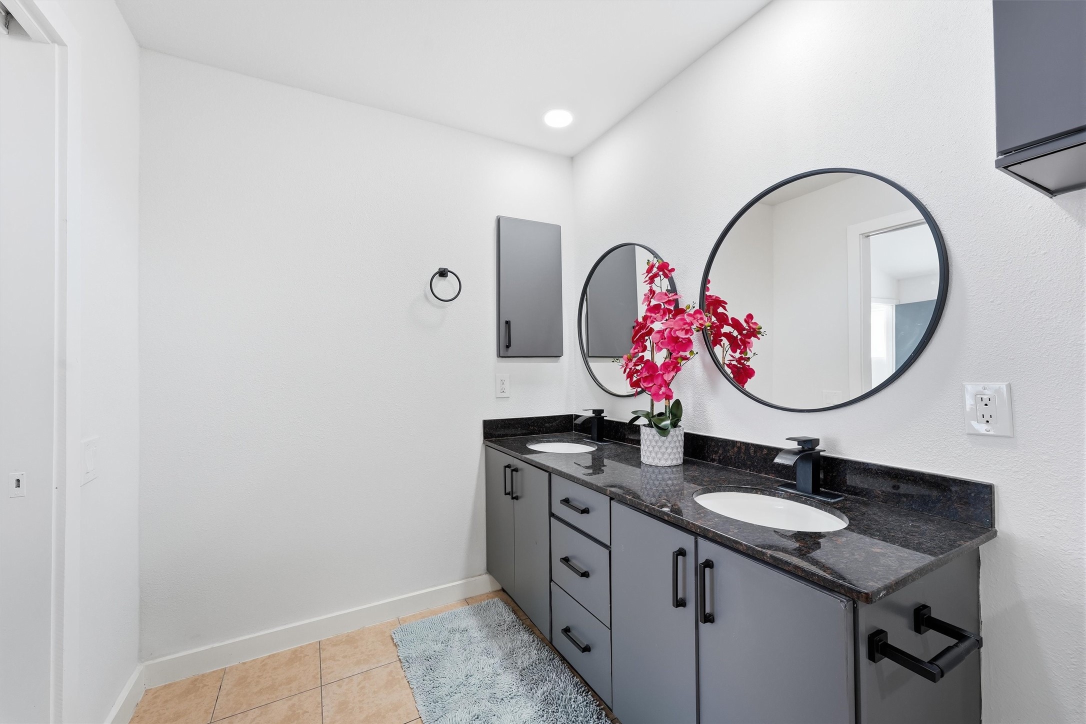 6935 Ardmore Street Property Photo 15