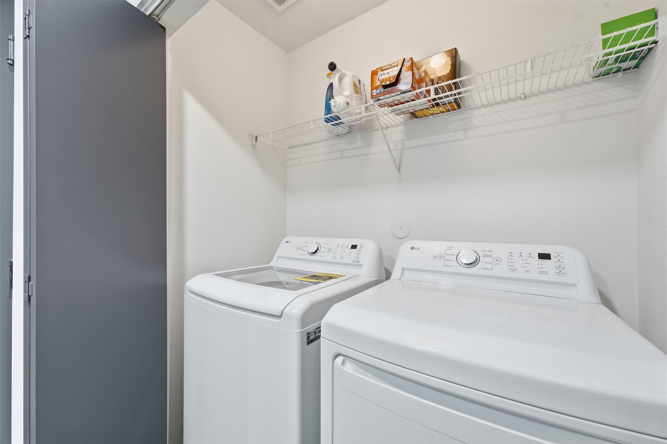 6935 Ardmore Street Property Photo 22