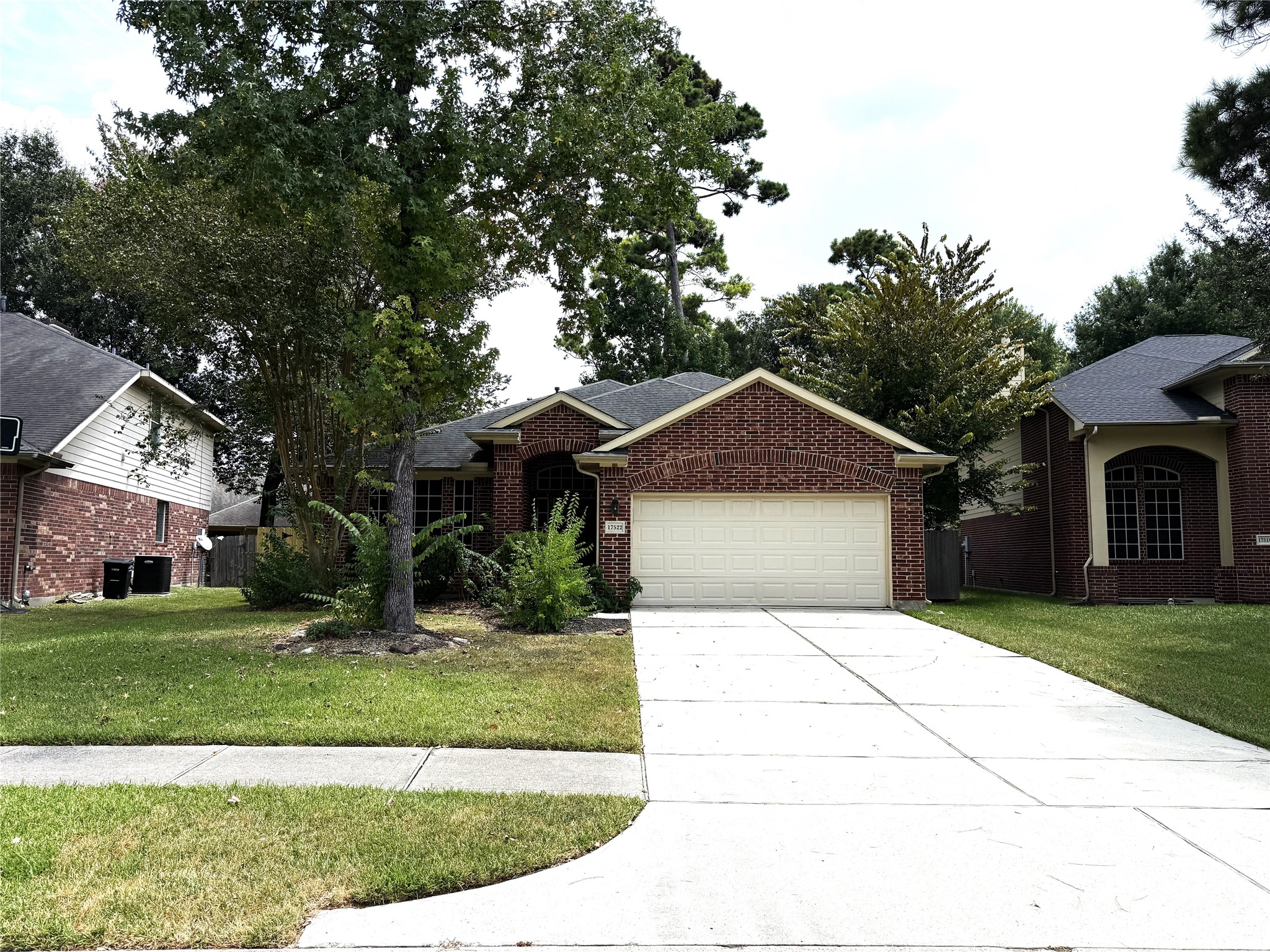 17522 Durham Ridge Lane Property Photo 1