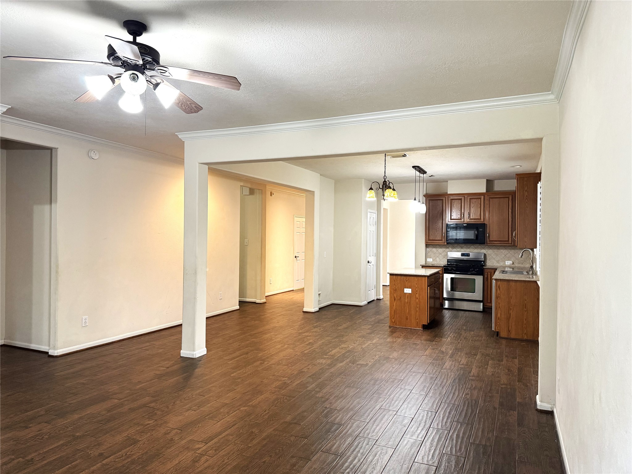 17522 Durham Ridge Lane Property Photo 6