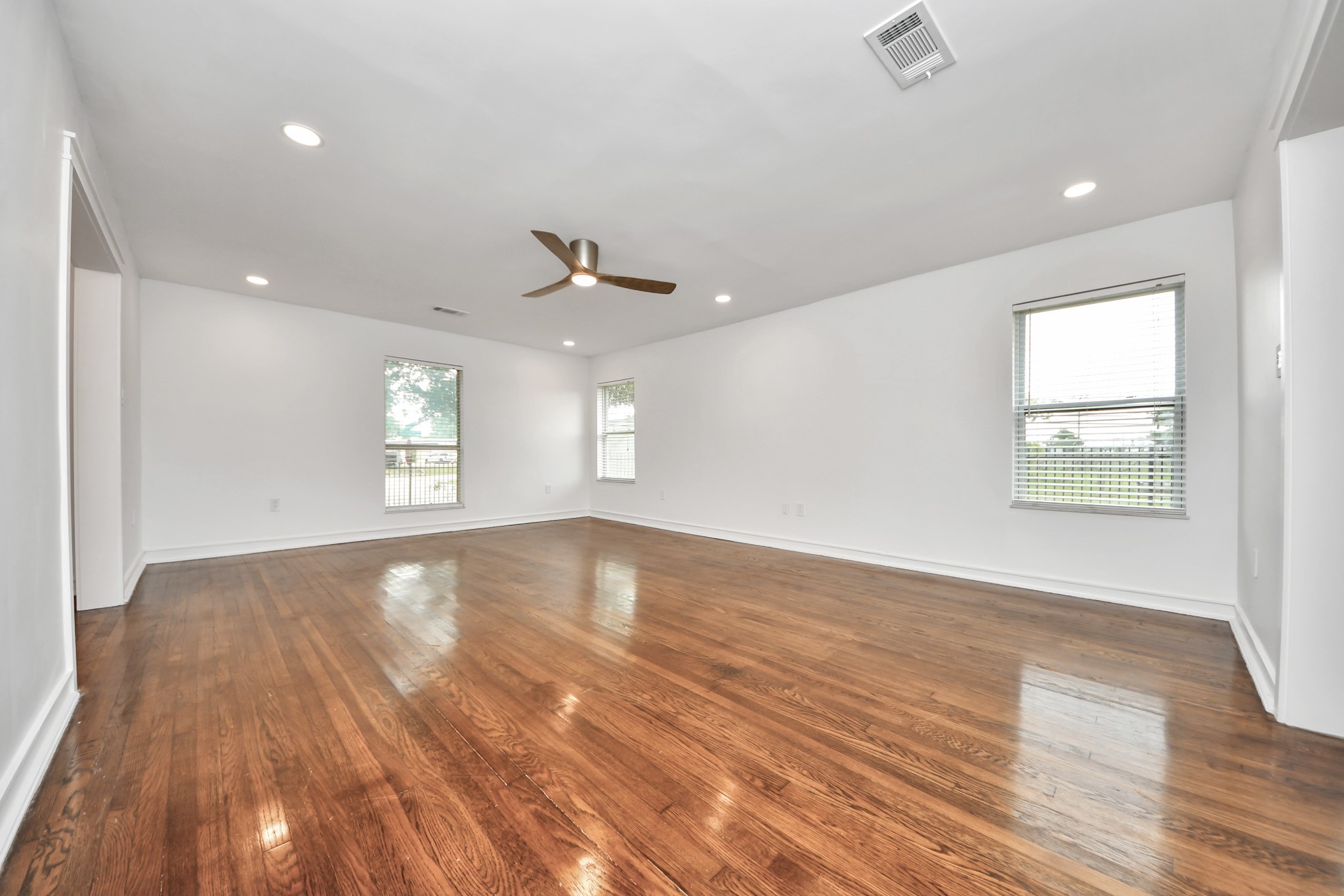 1403 Munger Street Property Photo 13