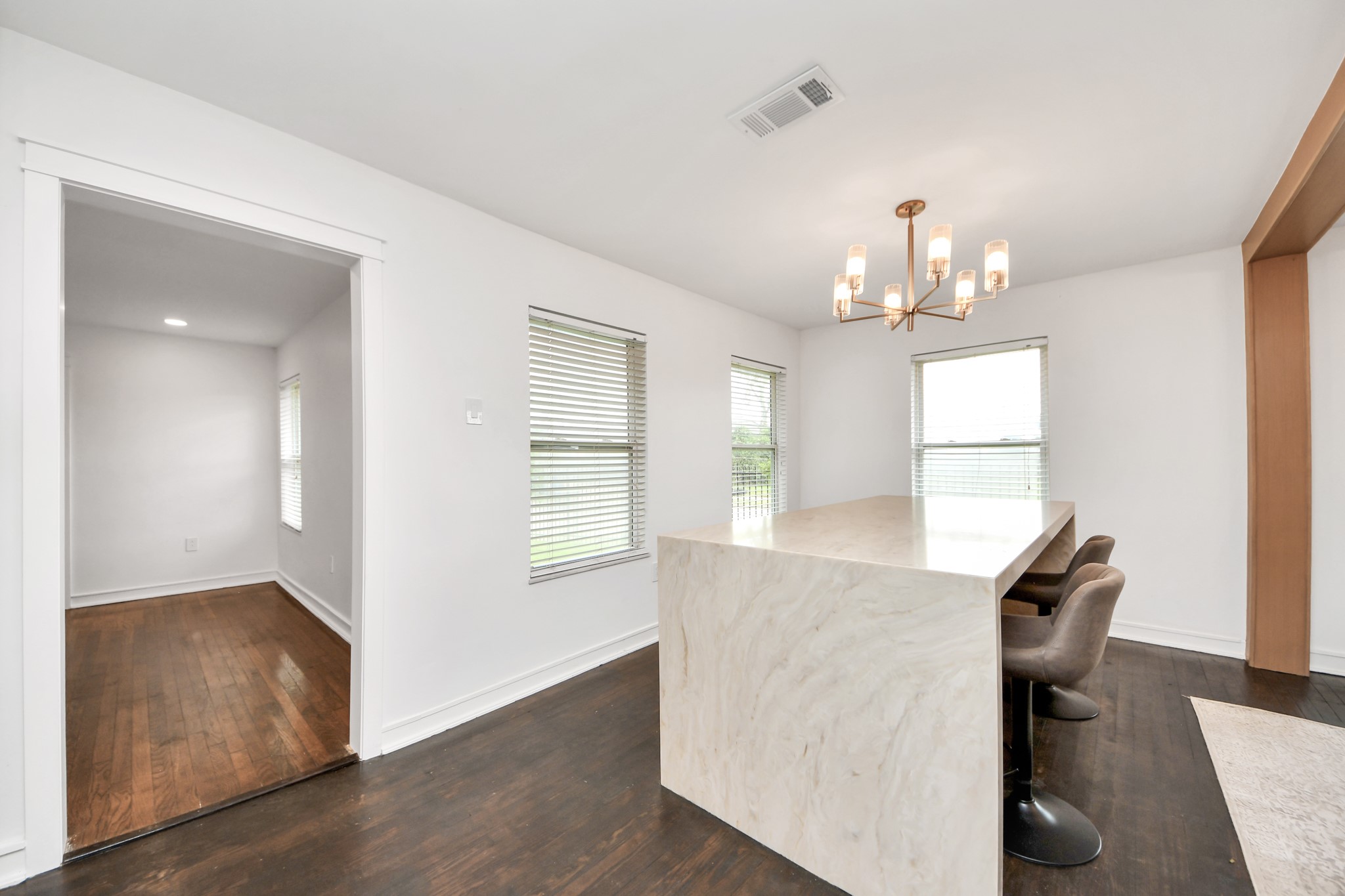 1403 Munger Street Property Photo 17