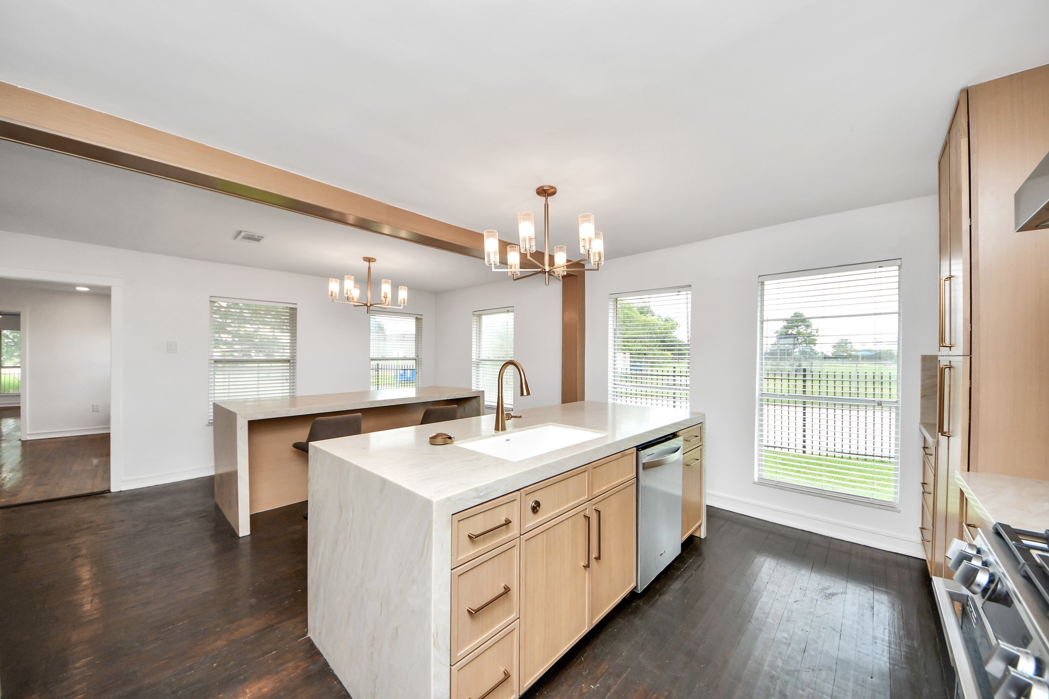 1403 Munger Street Property Photo 21