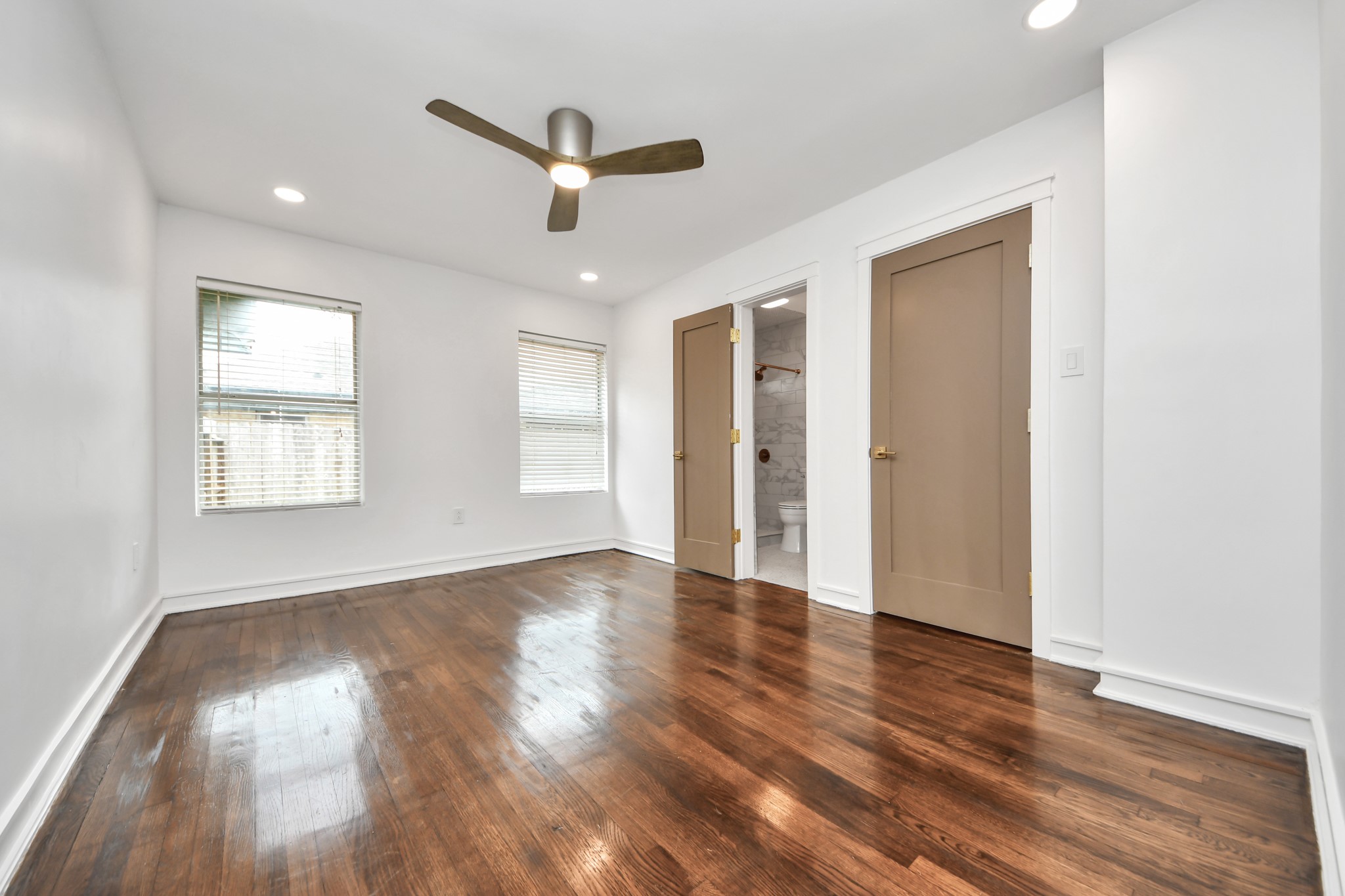 1403 Munger Street Property Photo 25