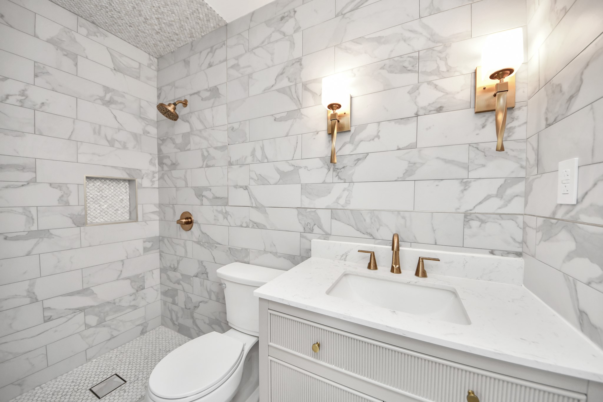 1403 Munger Street Property Photo 27