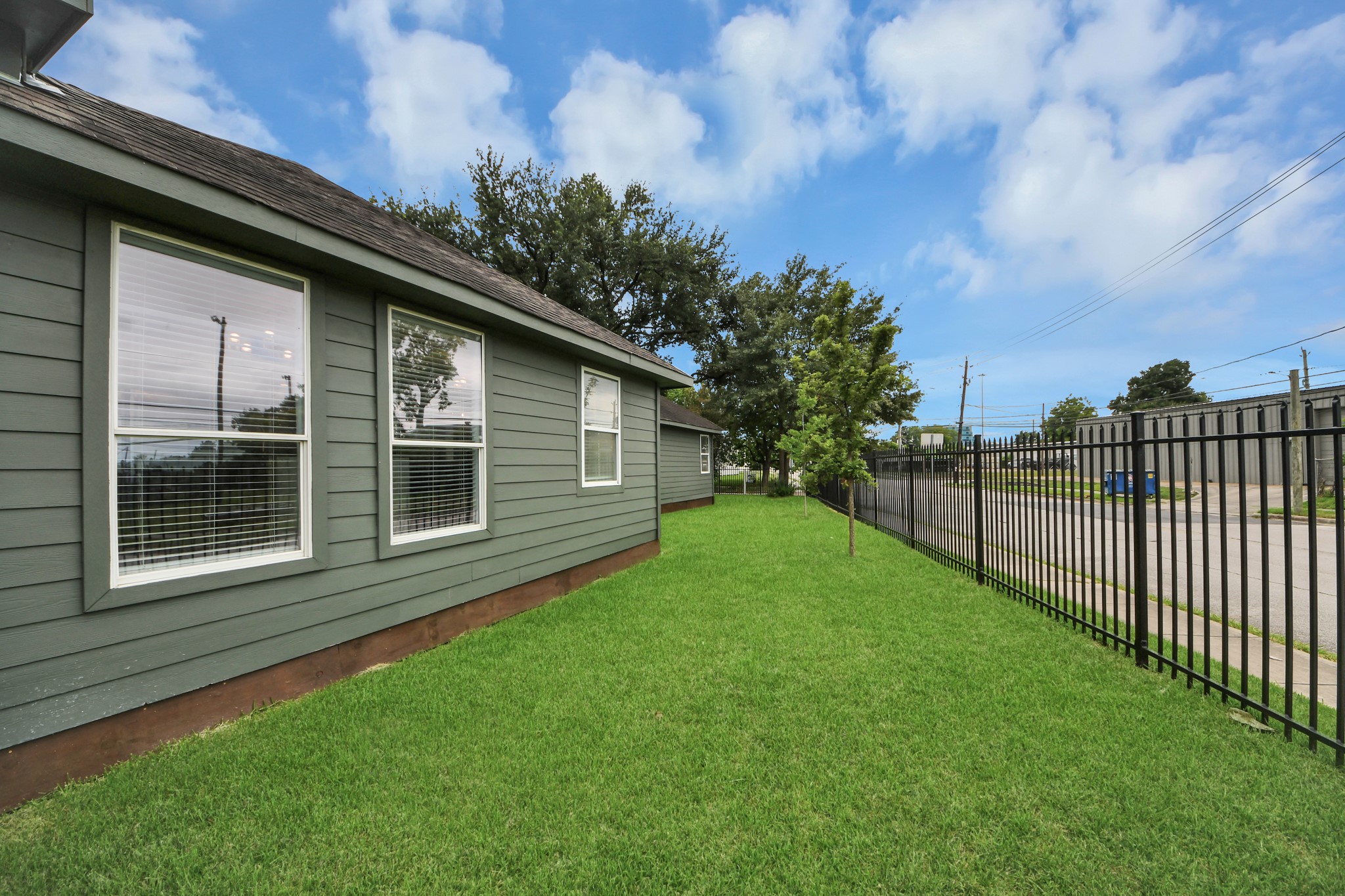 1403 Munger Street Property Photo 40