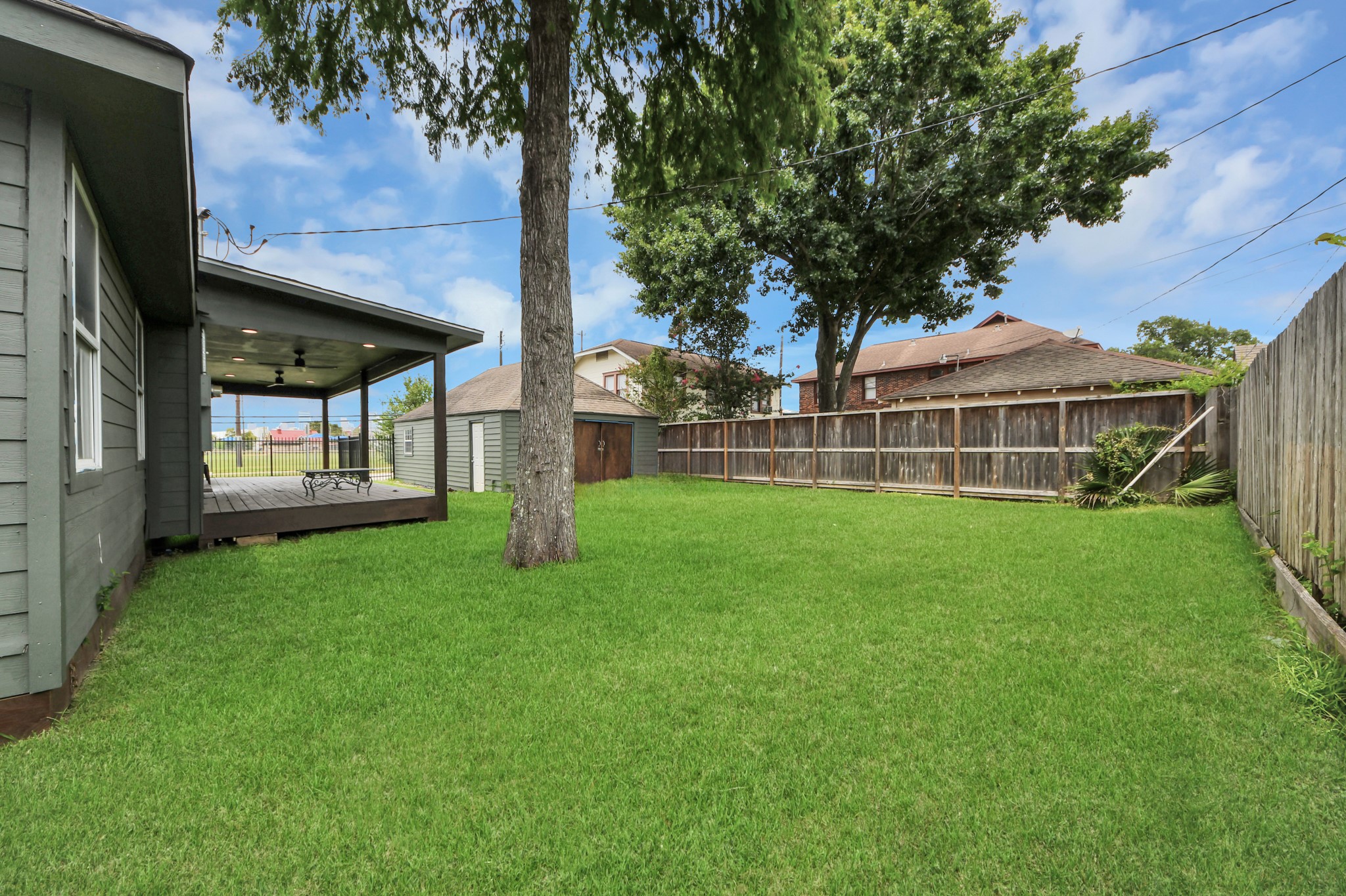 1403 Munger Street Property Photo 45