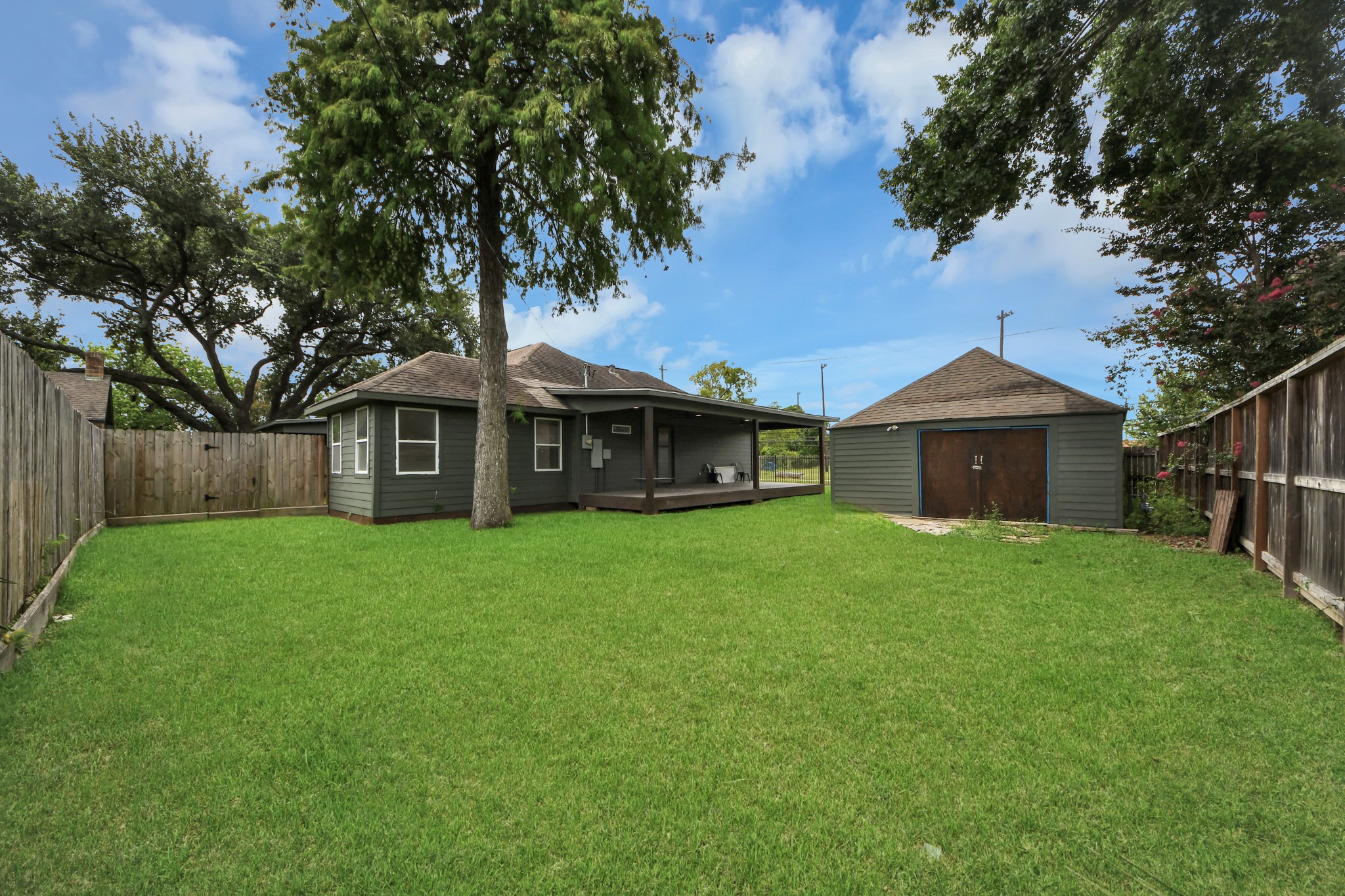 1403 Munger Street Property Photo 46