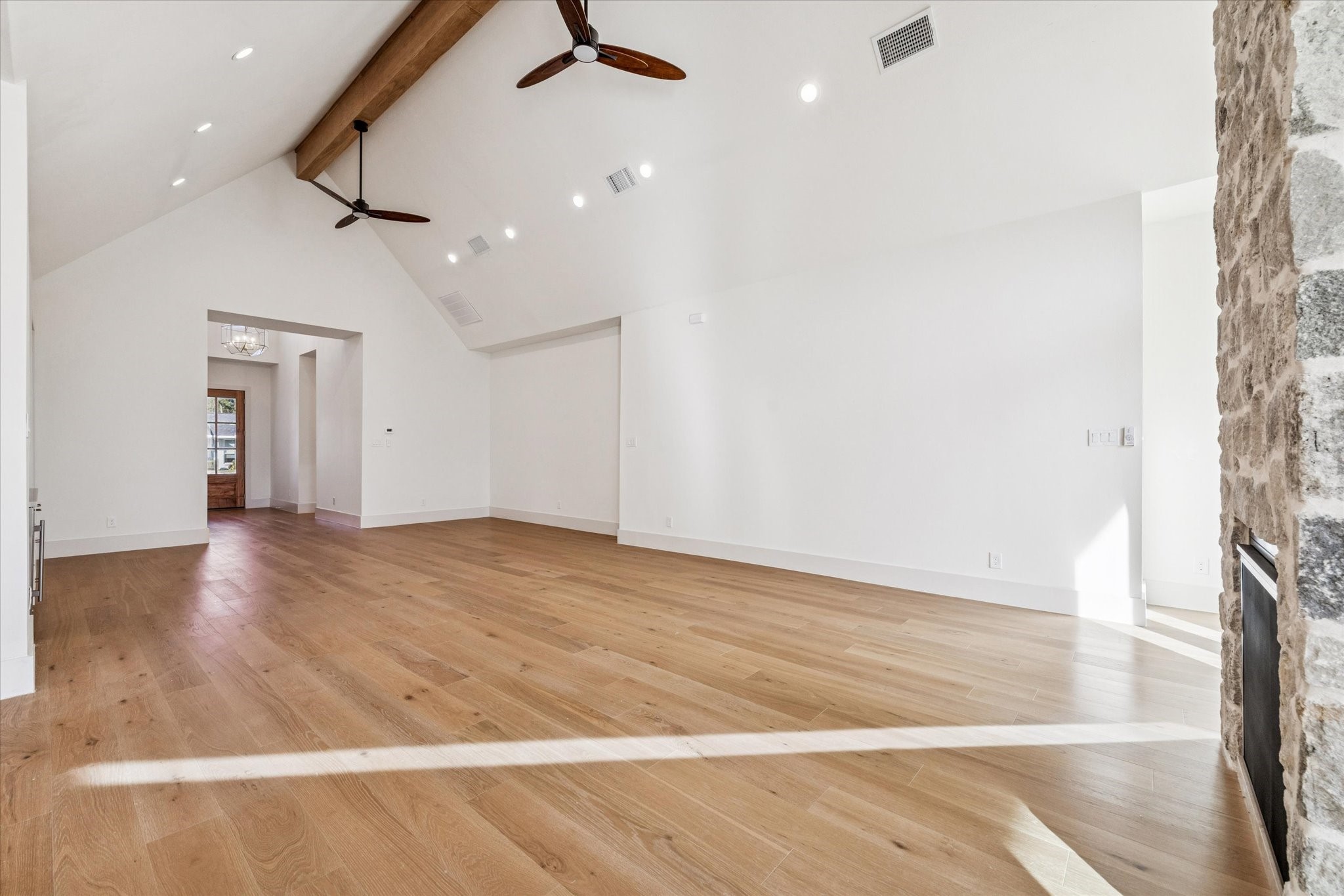 4817 Kingfisher Drive Property Photo 5
