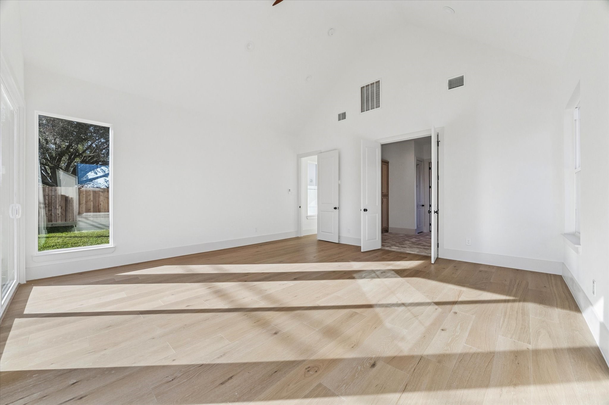 4817 Kingfisher Drive Property Photo 10