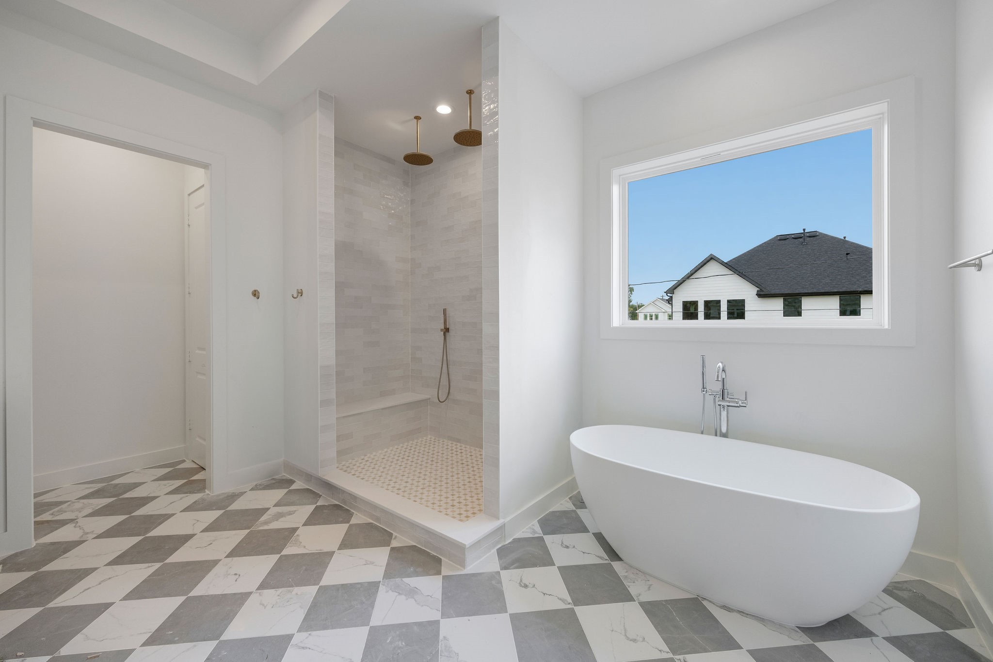 1726 Saxon Drive Property Photo 19