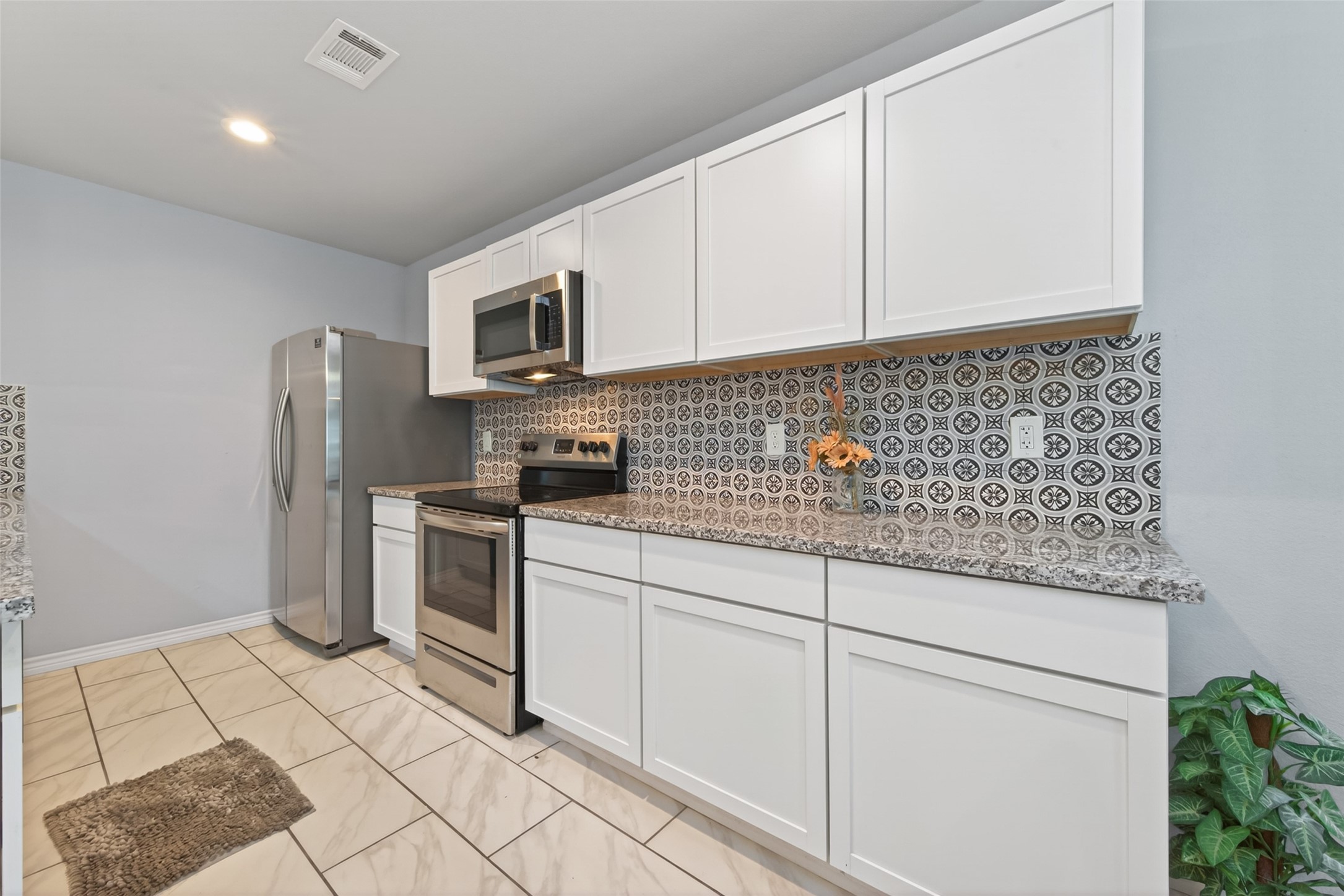 11853 Doty Drive Property Photo 10