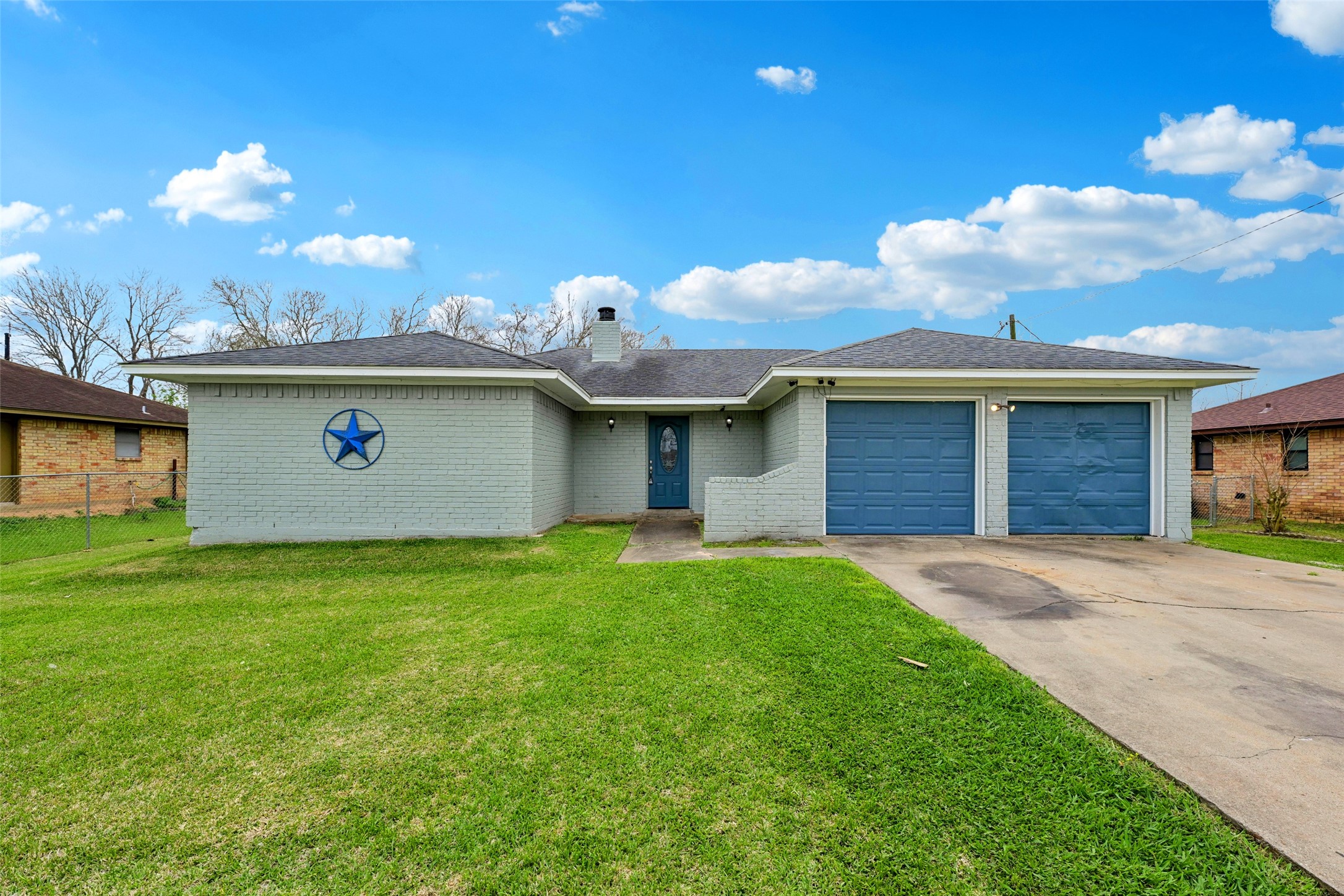 243 Schley Street Property Photo