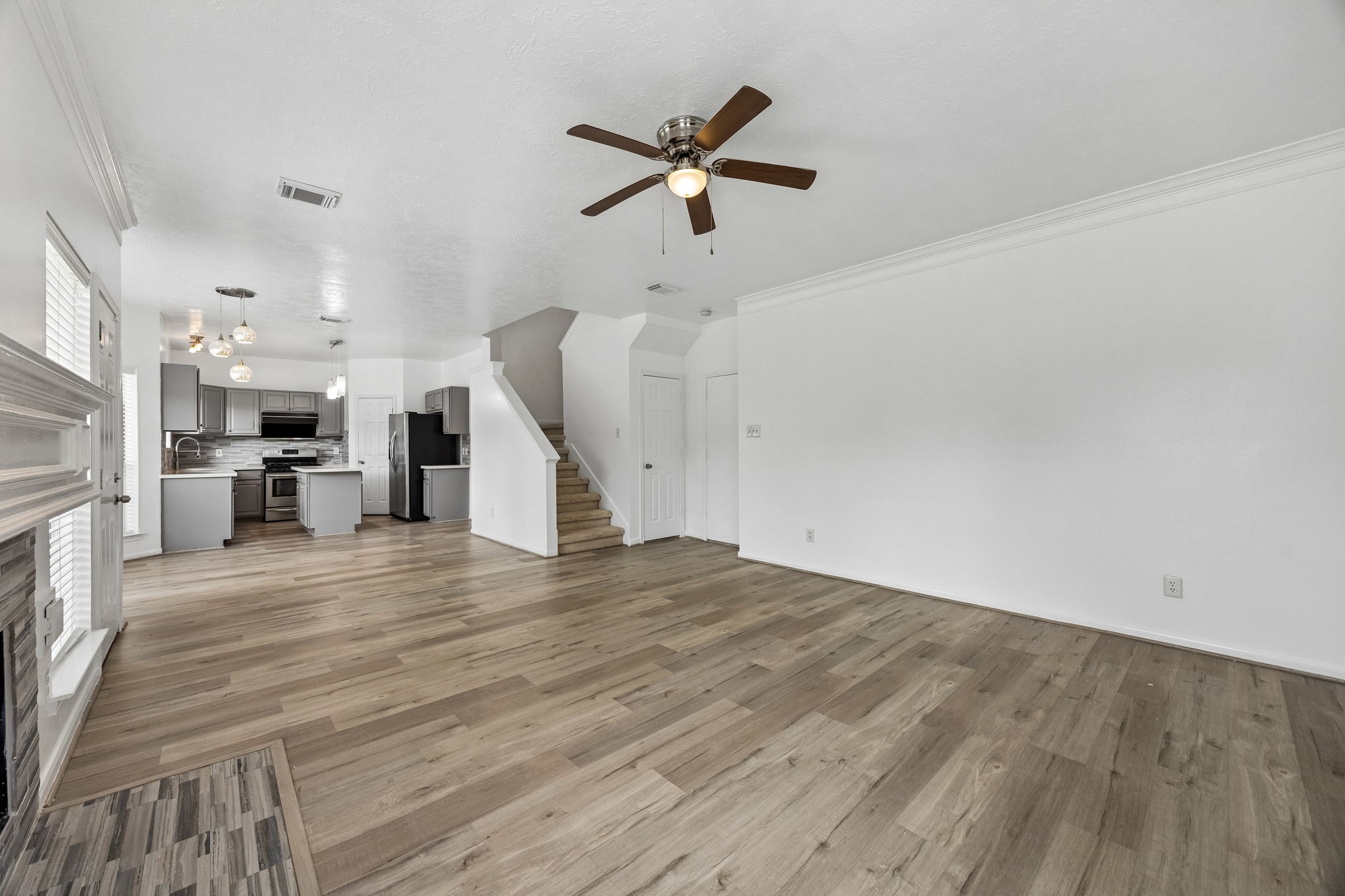 12206 Meadow Park Court Property Photo 21
