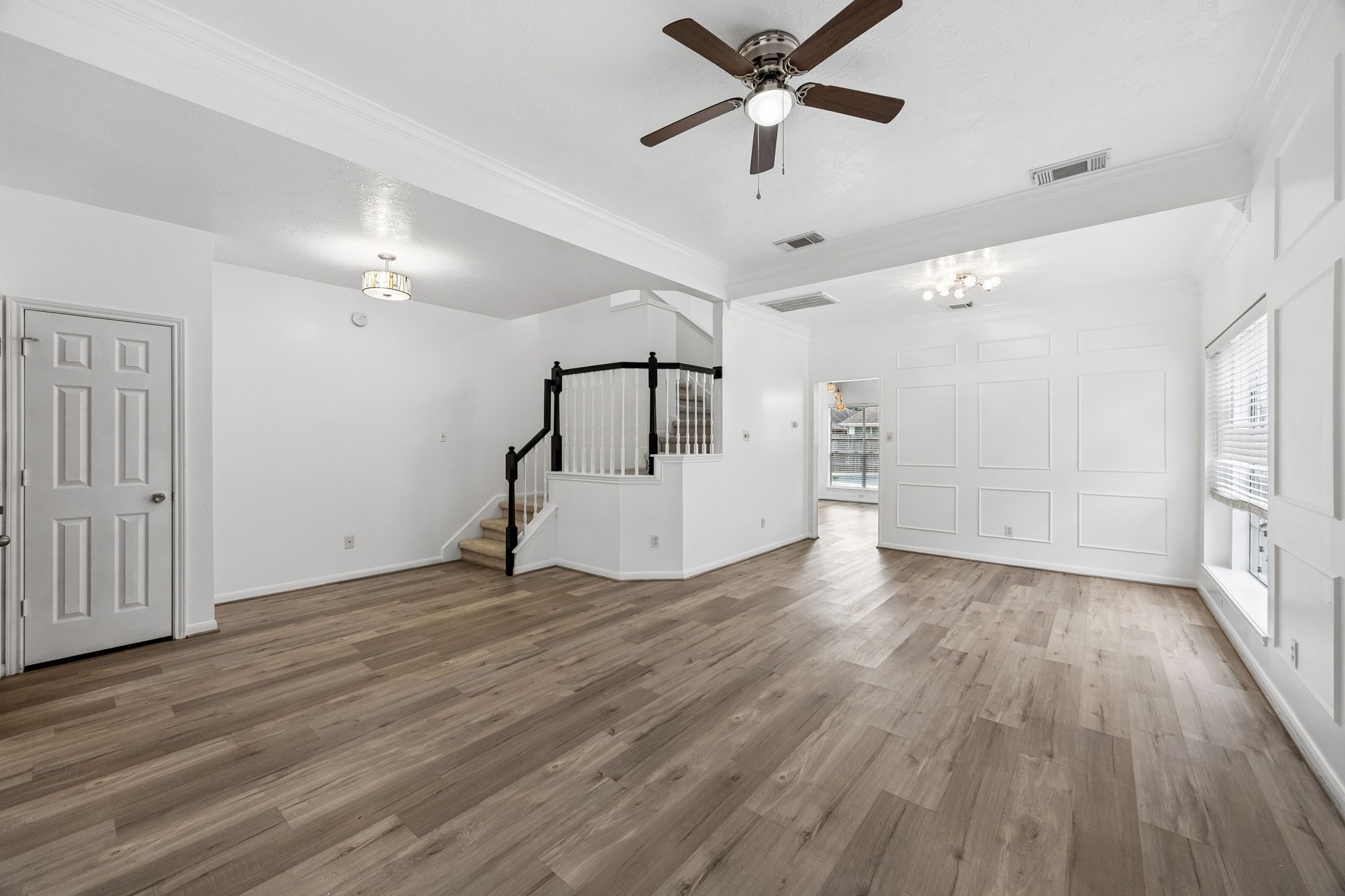 12206 Meadow Park Court Property Photo 23
