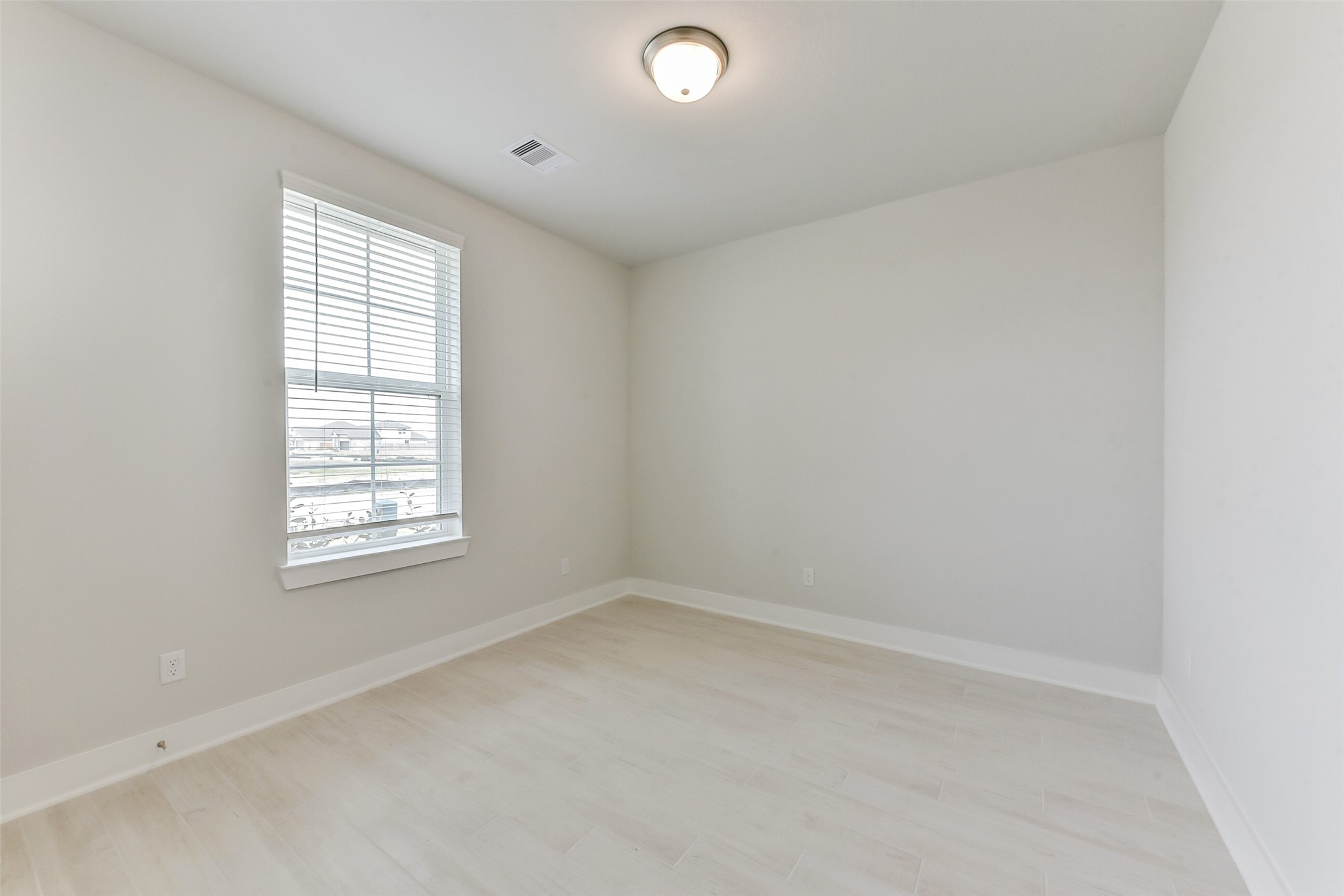 3113 Hidden Mist Drive Property Photo 22