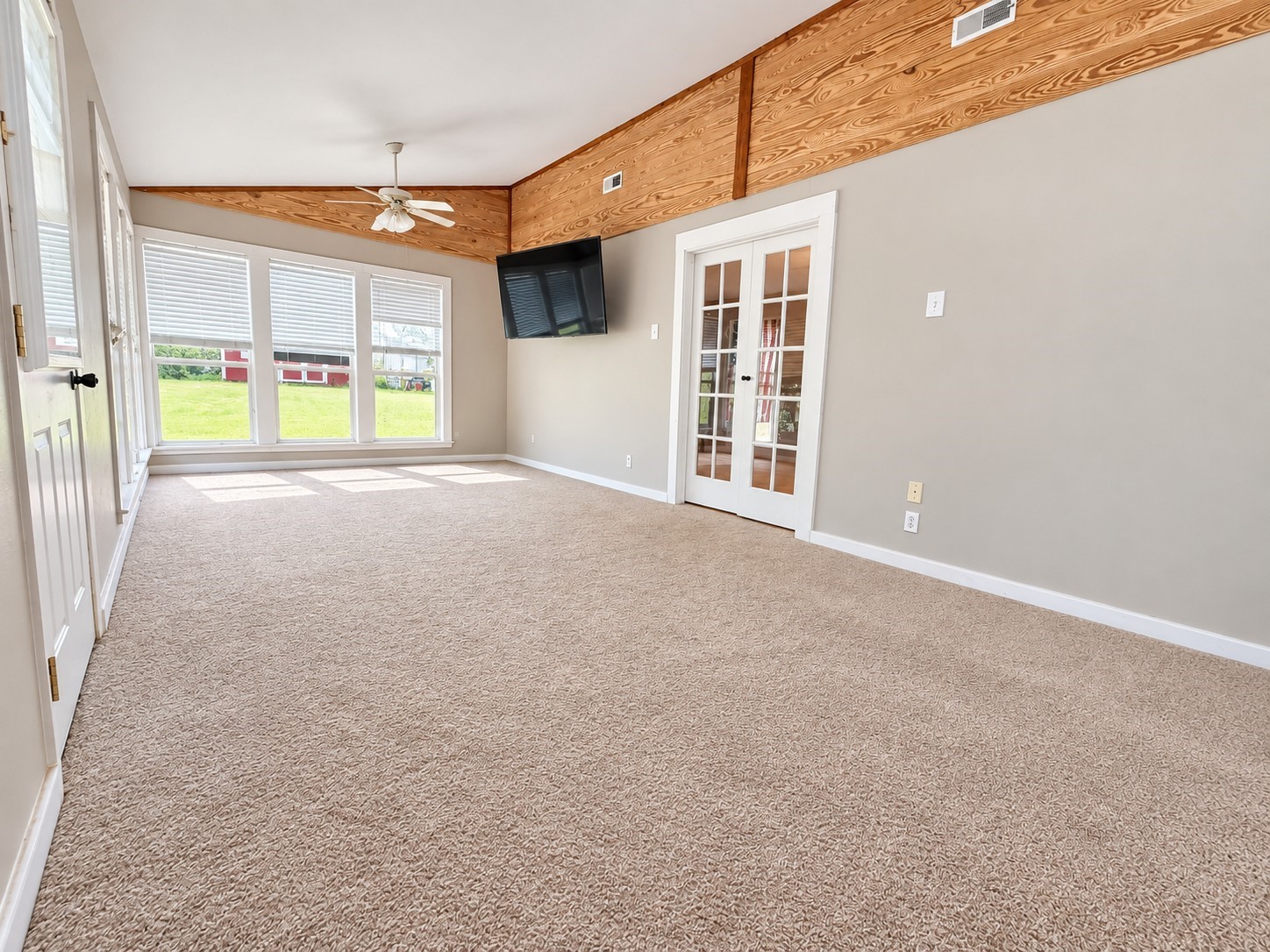 3881 N Us Highway 75 Property Photo 14