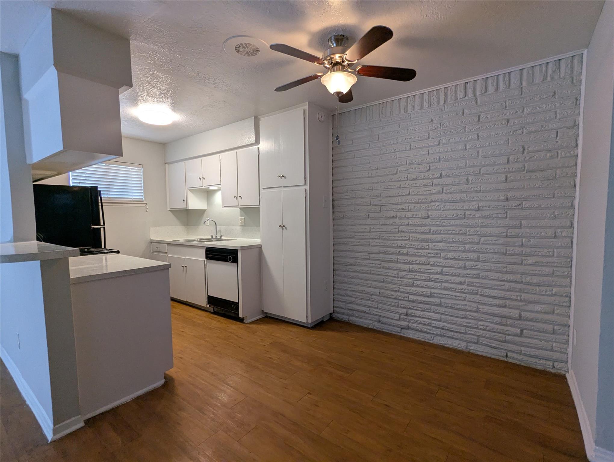 936 Heights Boulevard # 3, Houston TX 77008 Property Photo 1