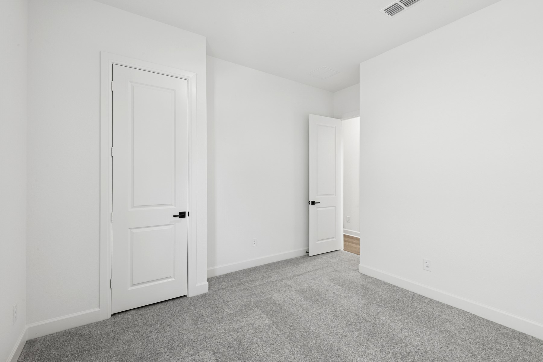 12222 Grassy Bend Drive Property Photo 17