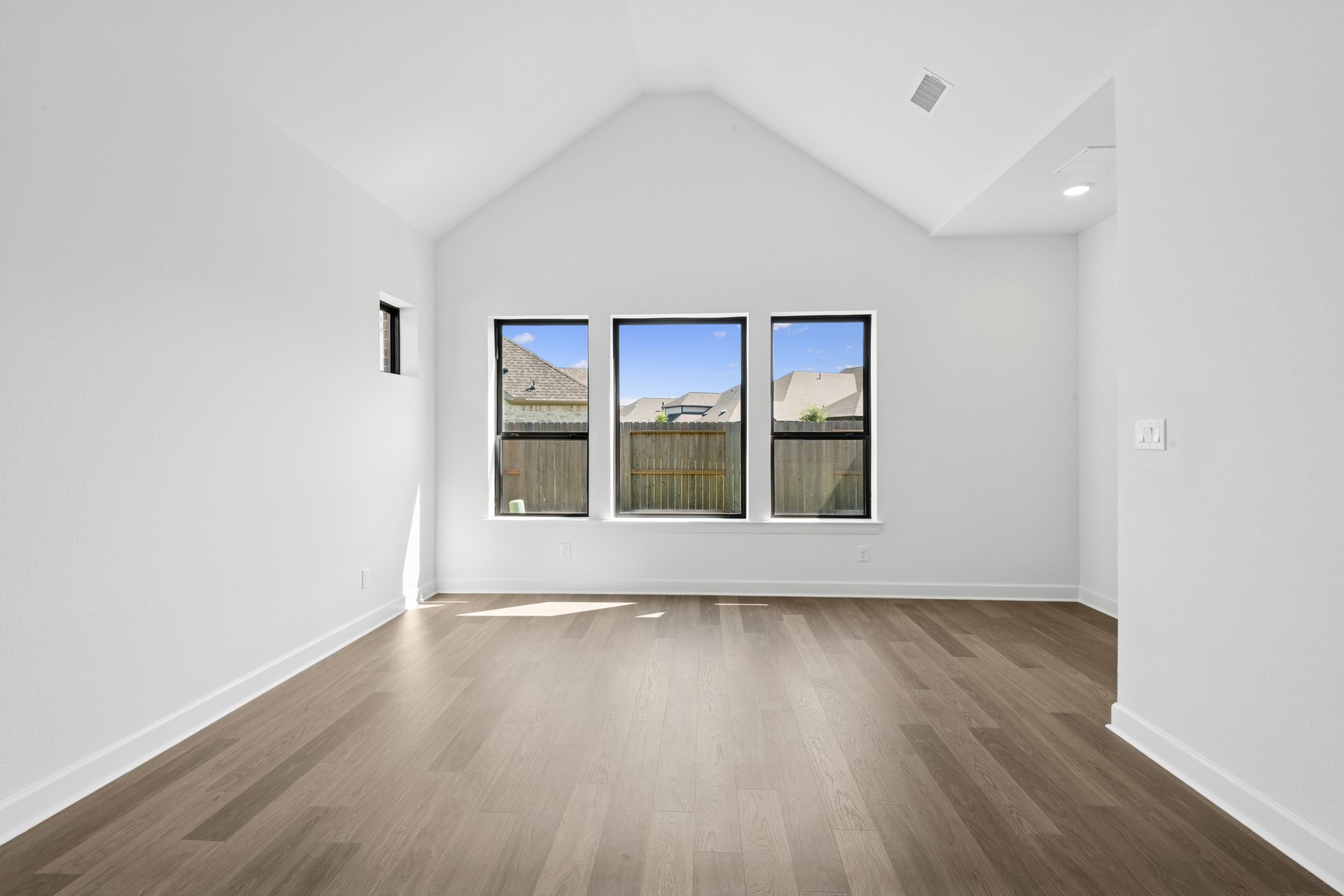 12222 Grassy Bend Drive Property Photo 37