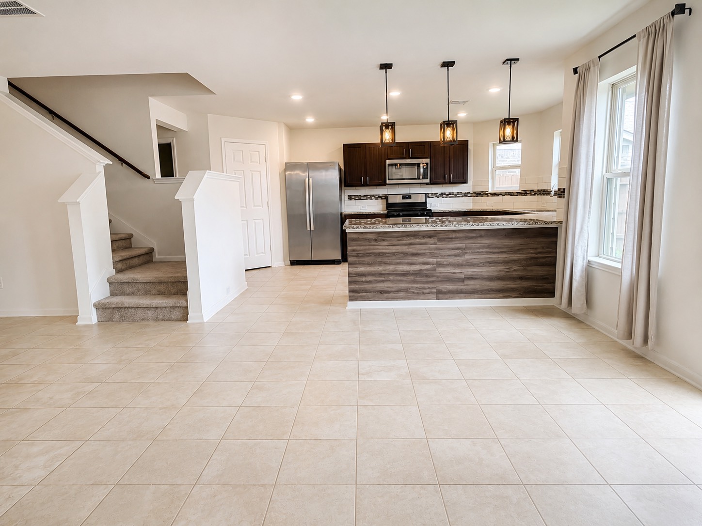 25323 Queens Causeway Lane Property Photo 10