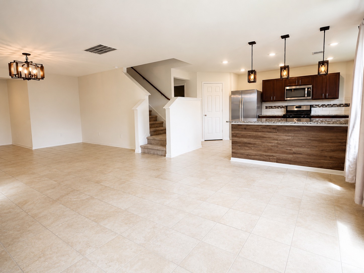 25323 Queens Causeway Lane Property Photo 11