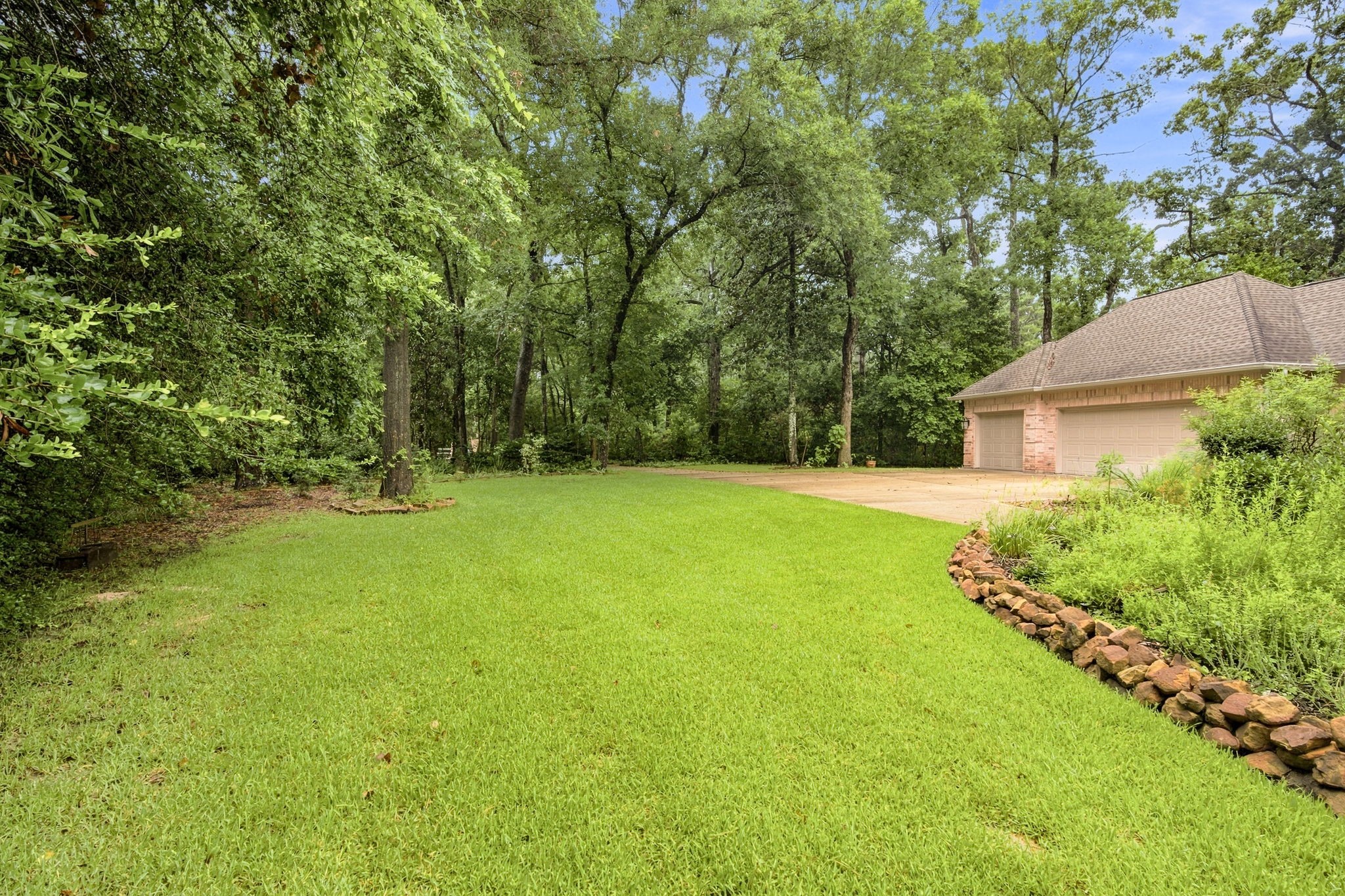 10307 Autumn Run Lane Property Photo 3