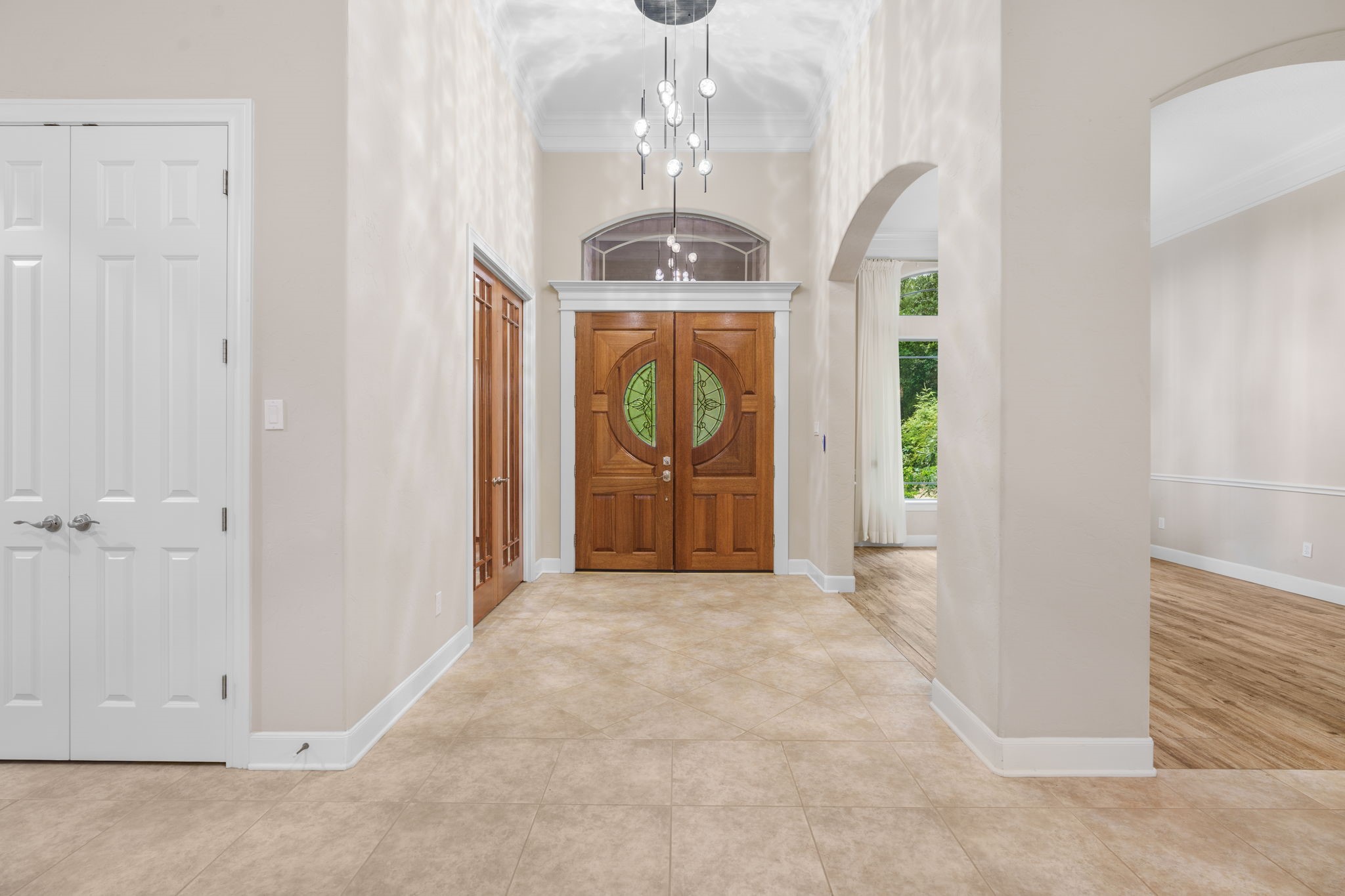10307 Autumn Run Lane Property Photo 5