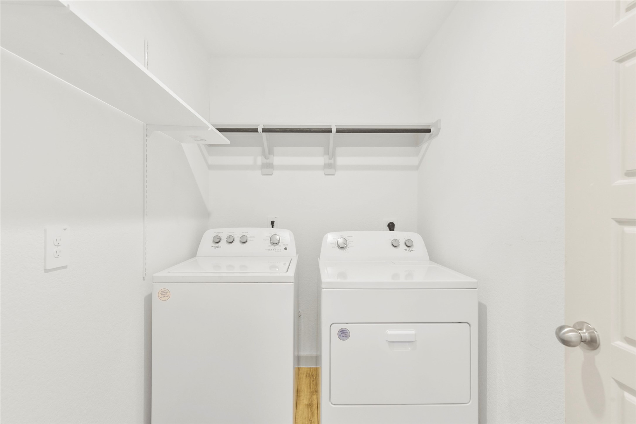 7915 Murciana Drive Property Photo 13