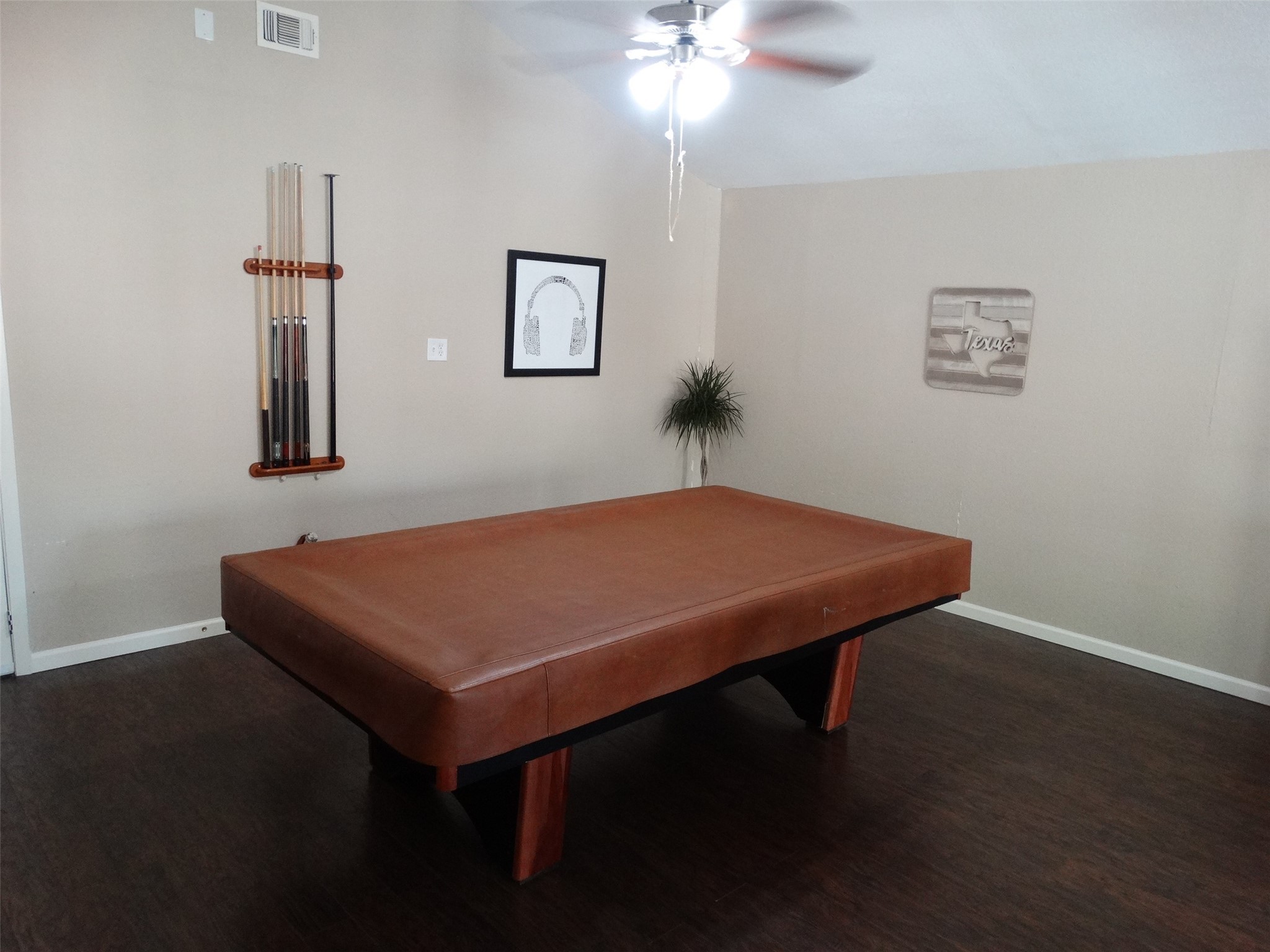 5831 Dan Duryea Street Property Photo 9