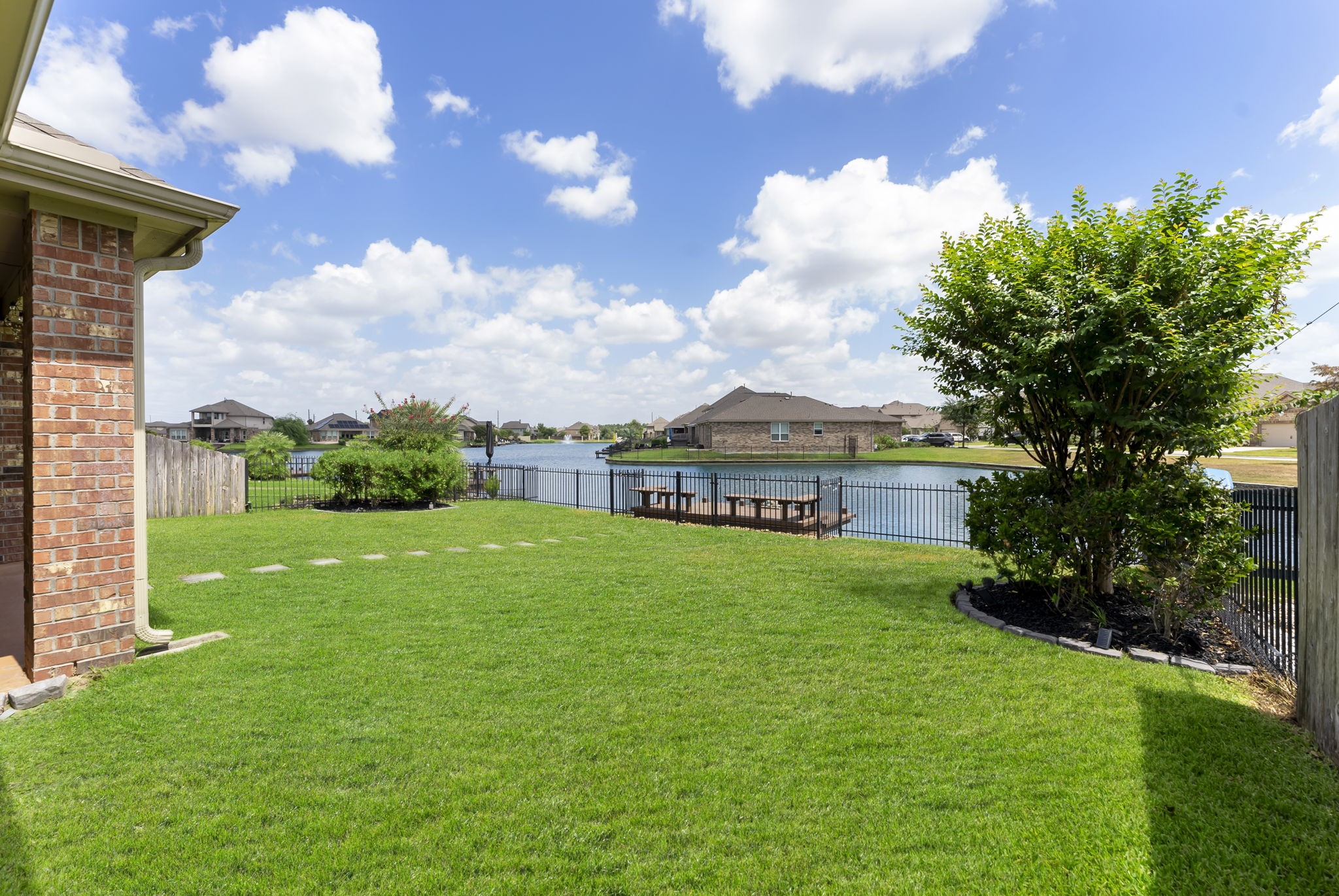3635 Lake Bend Shore Drive Property Photo 27