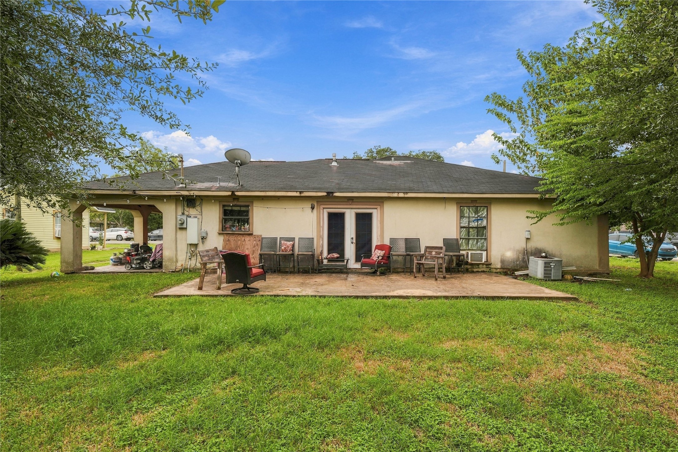 11005 Wiggins Street Property Photo 2