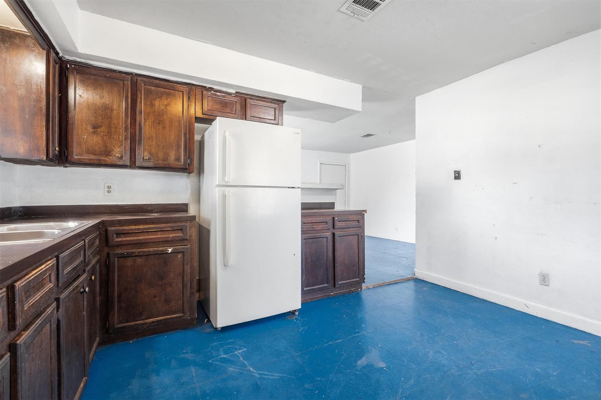 3218 5th Street Property Photo 4