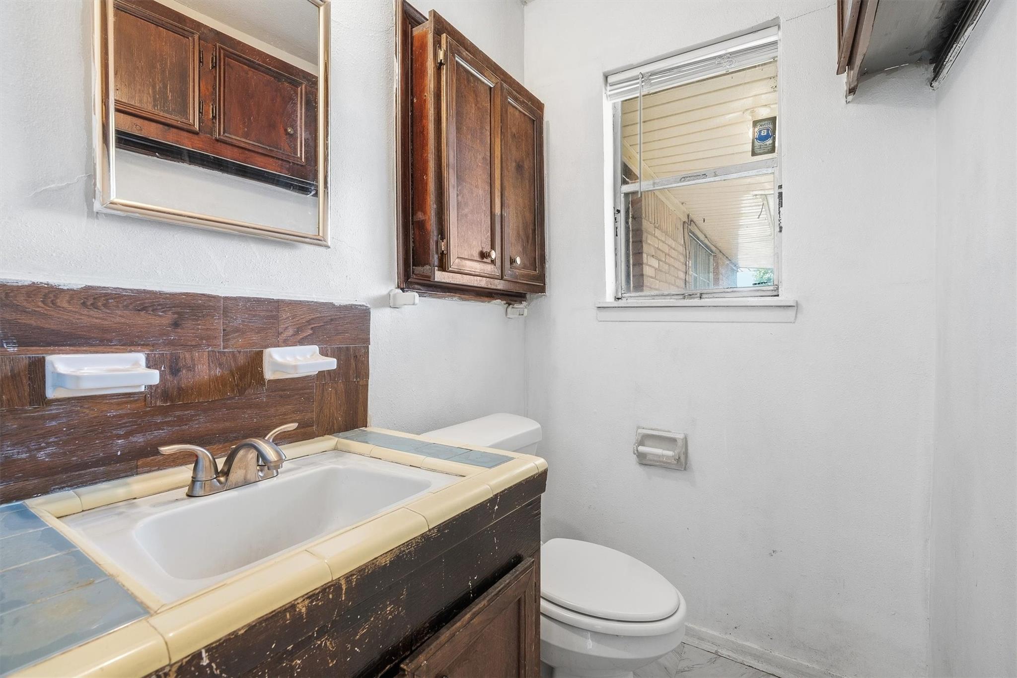 3218 5th Street Property Photo 9