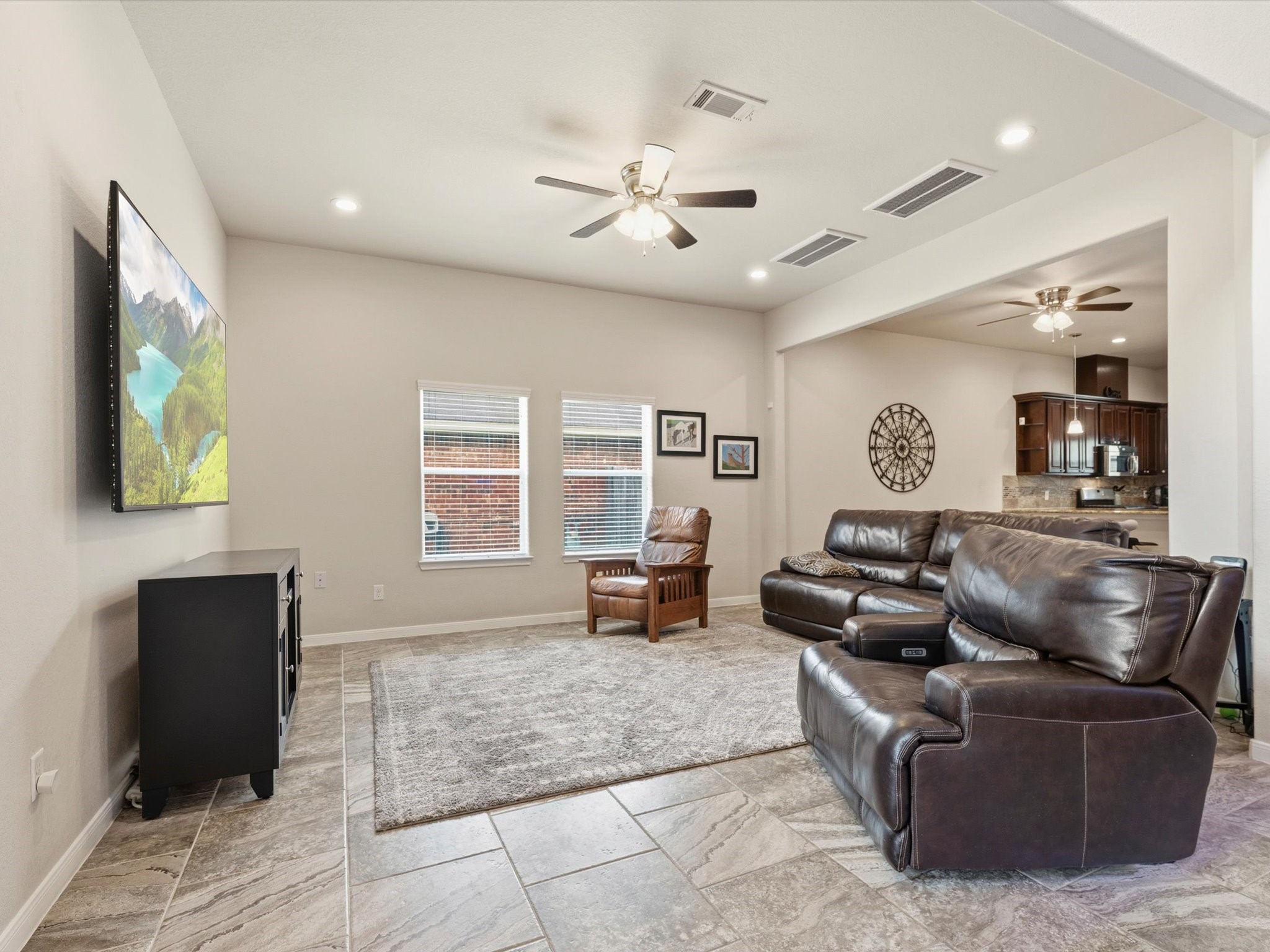 6418 Alicia Way Lane Property Photo 3