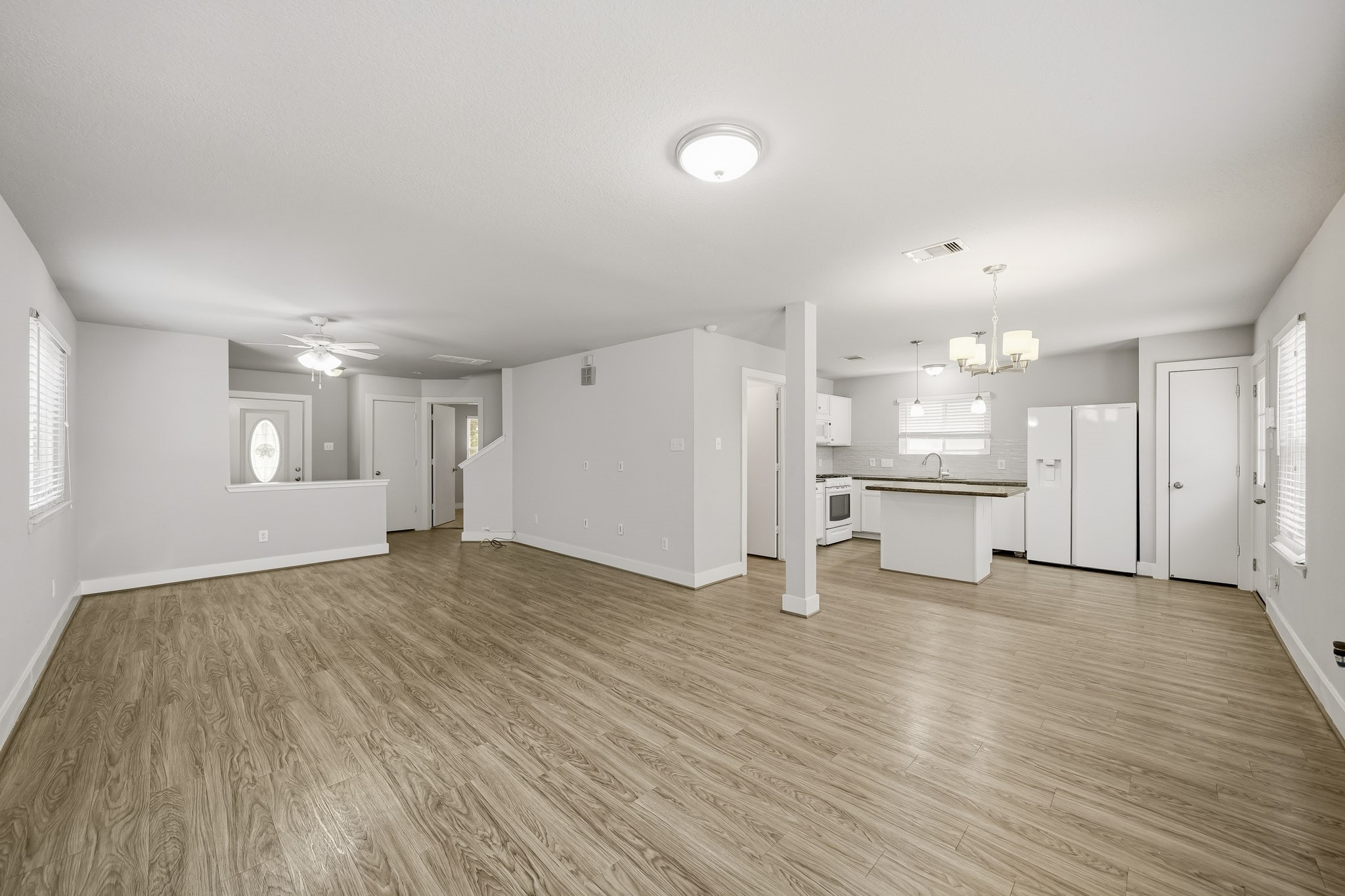 3918 Federal Lane Property Photo 7