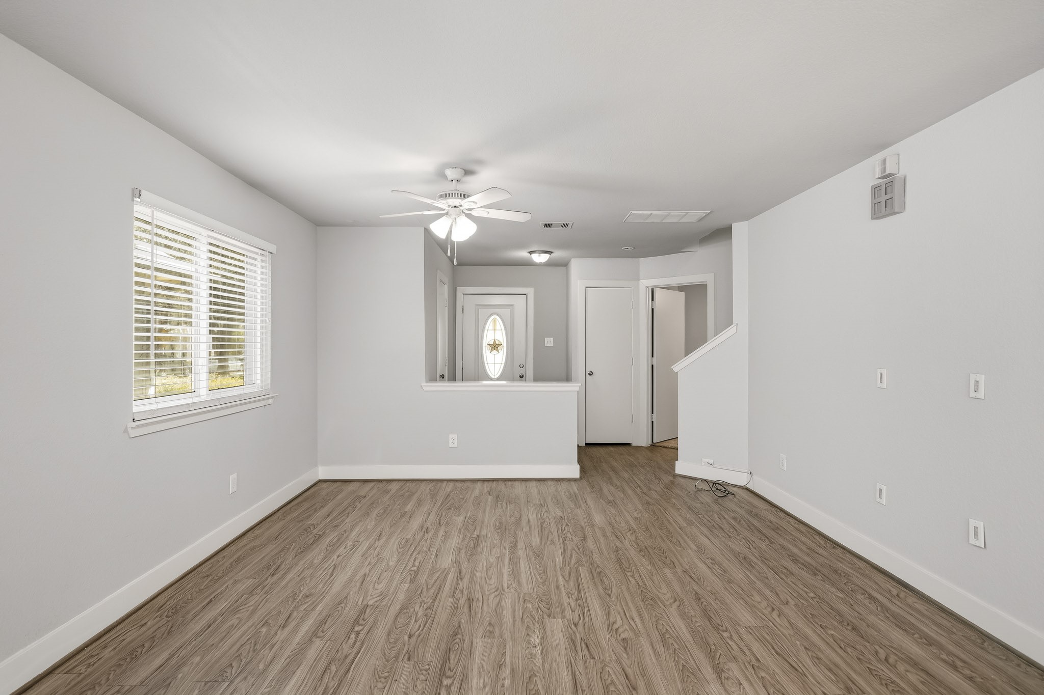 3918 Federal Lane Property Photo 13