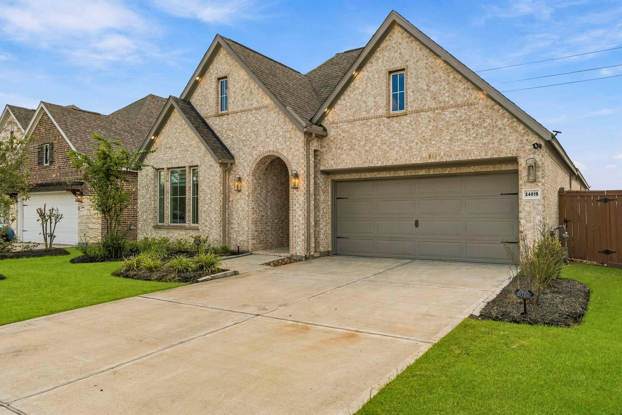 24619 Fluttering Dove Lane, Katy Tx 77493 Property Photo 2