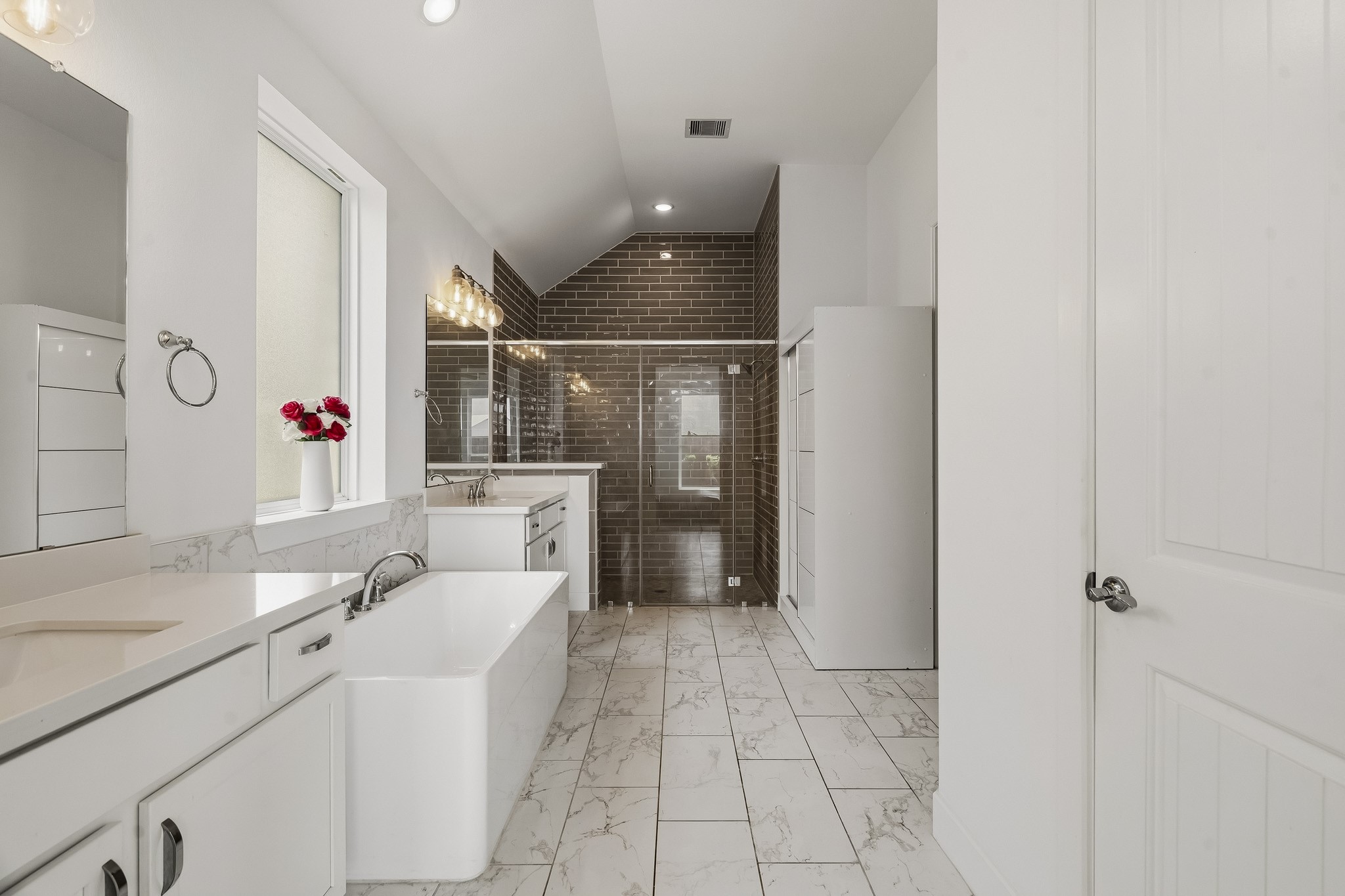 24619 Fluttering Dove Lane Property Photo 13