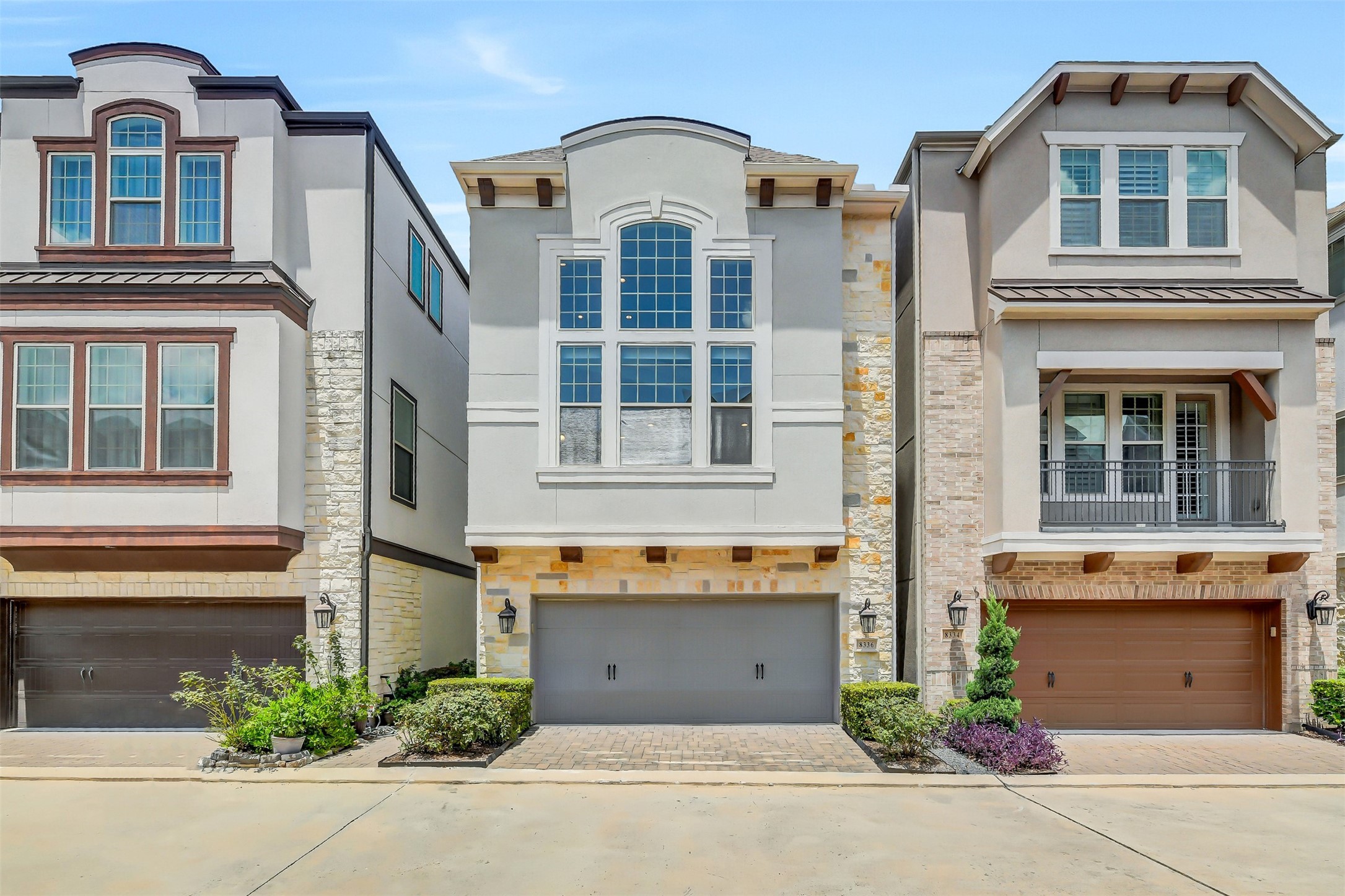 8336 Ginger Oak Street Property Photo 1