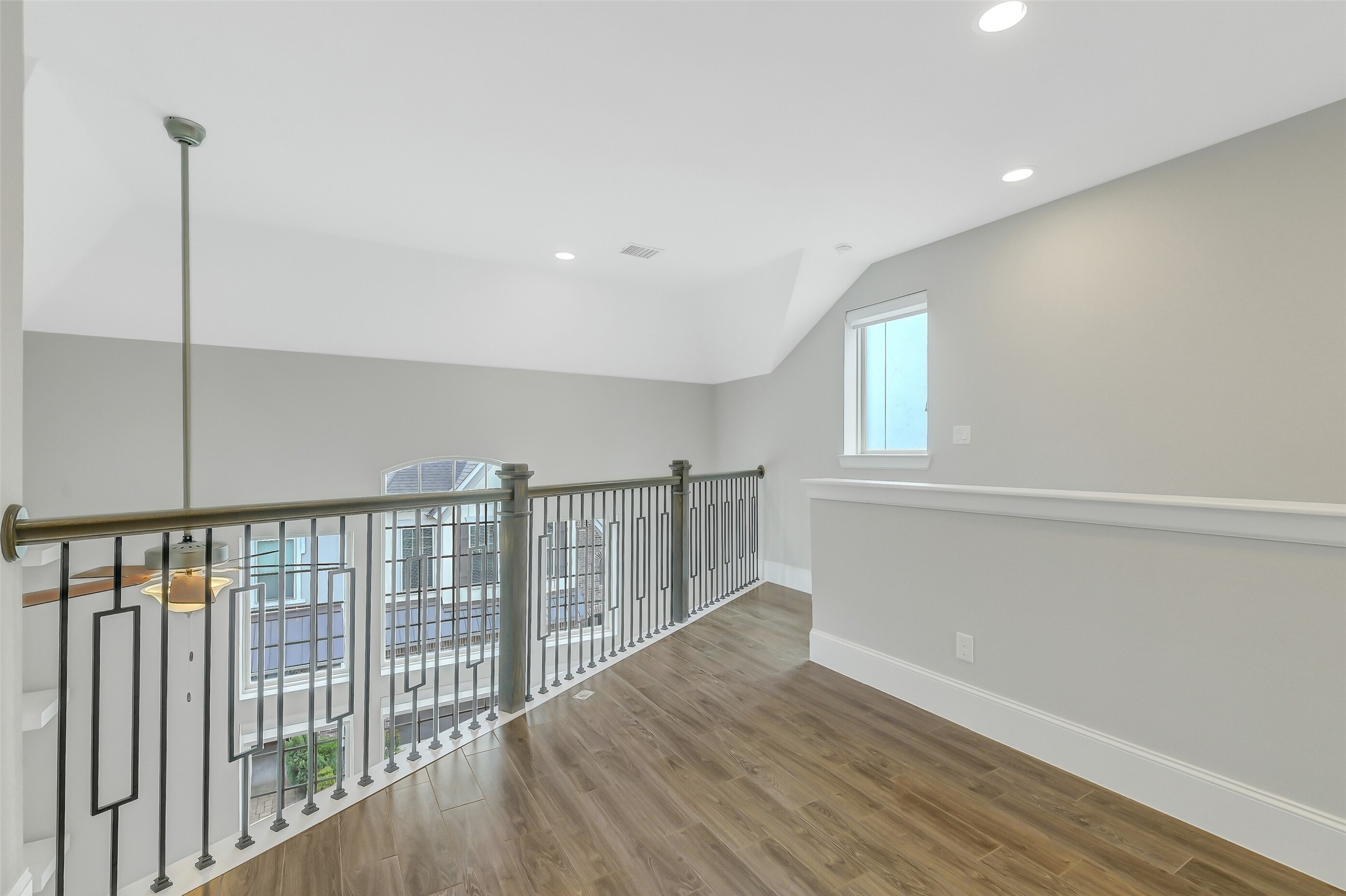 8336 Ginger Oak Street Property Photo 23