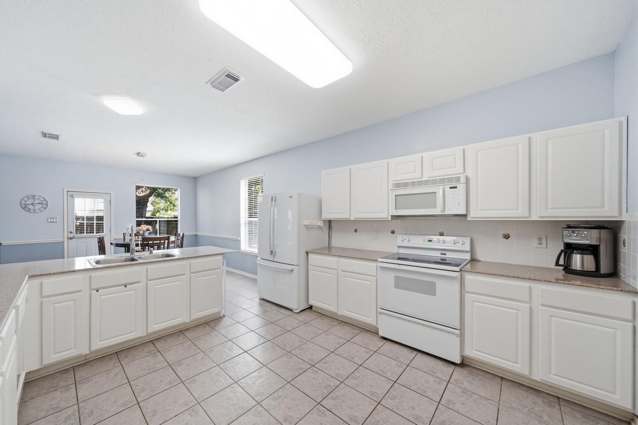 9150 Blake Bend Circle Property Photo 13