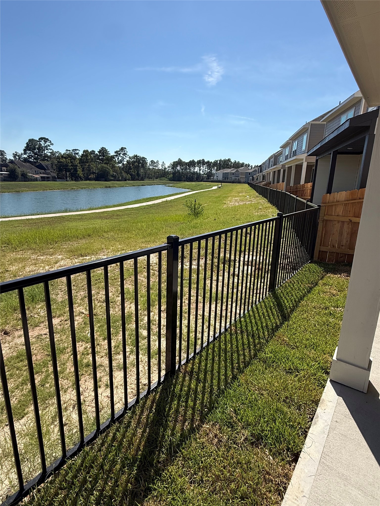 19970 Emerald Bend Way Property Photo 4