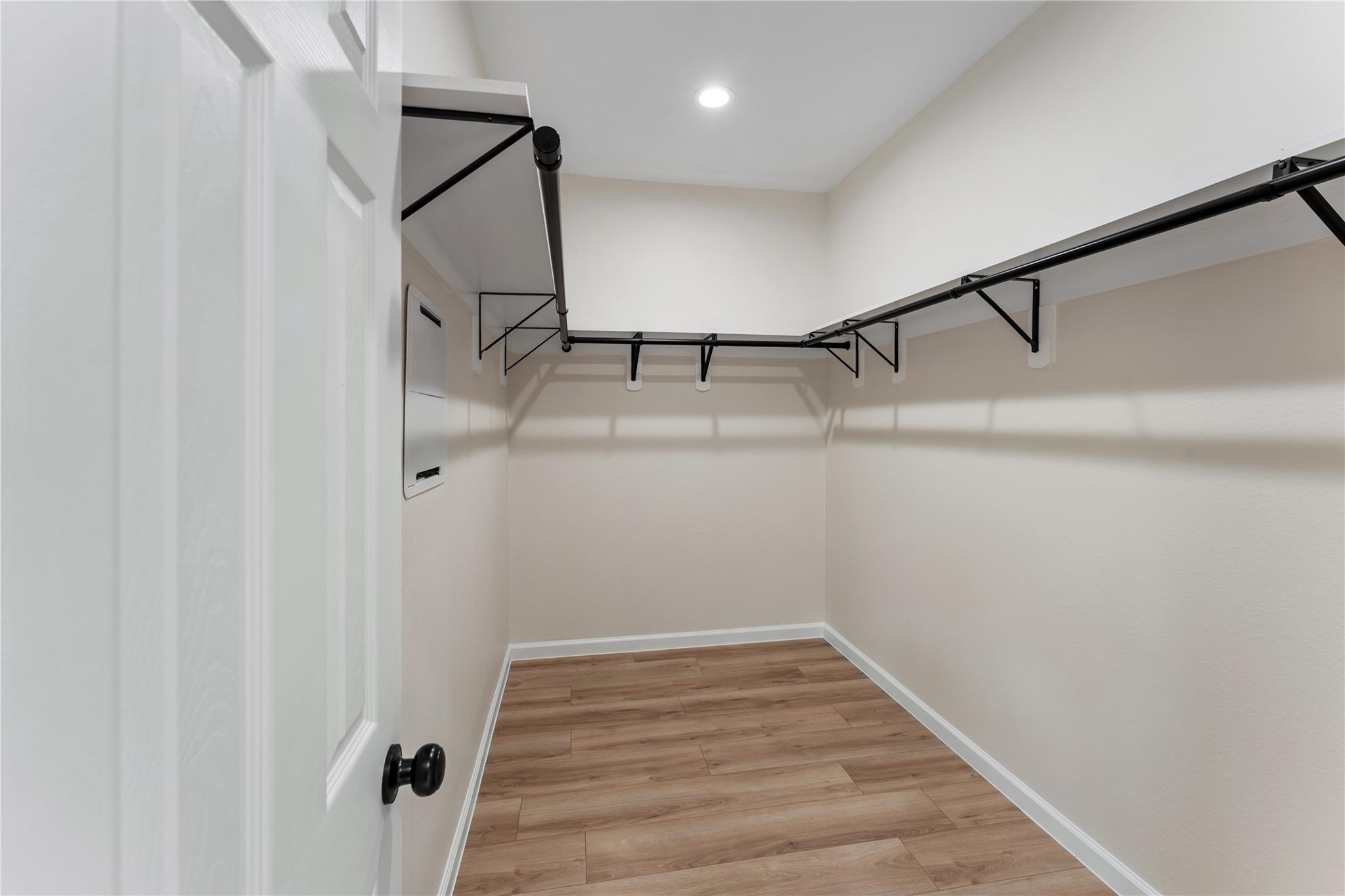 5323 Groveton Street Property Photo 27