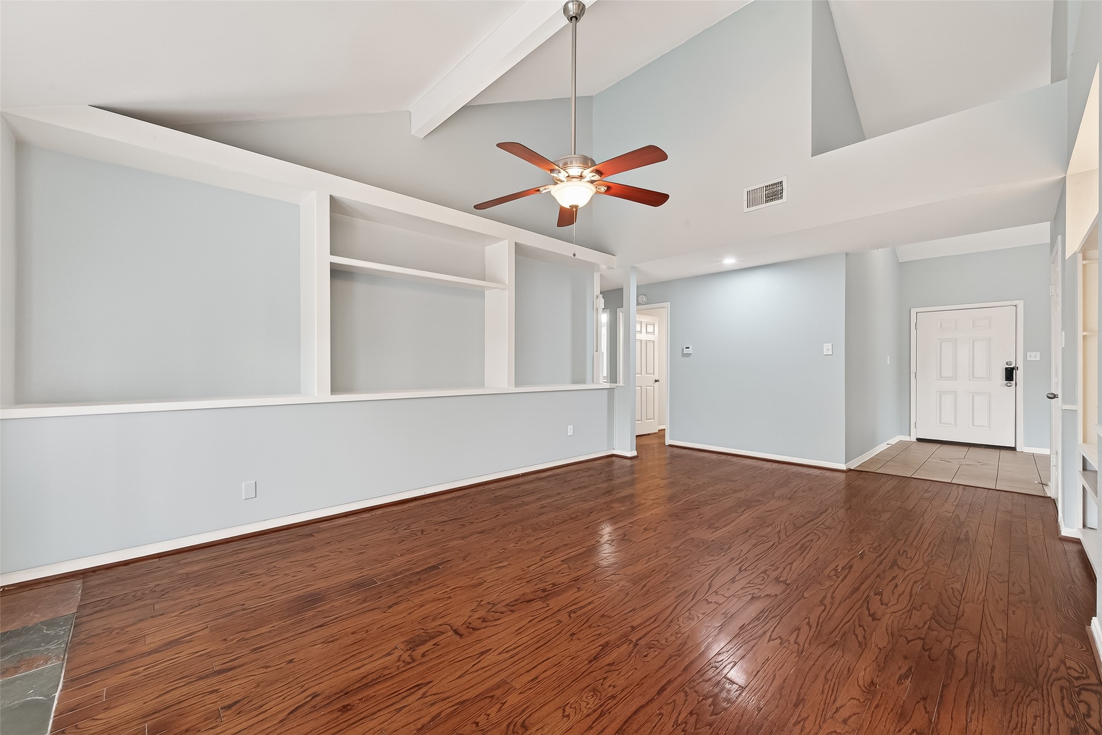 22946 Provincial Boulevard Property Photo 7
